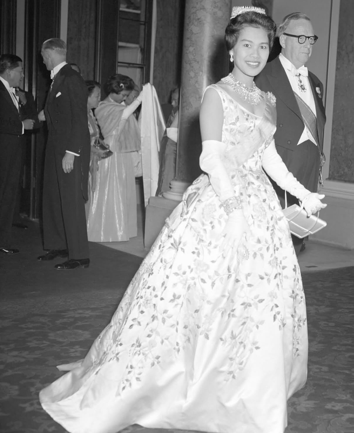 ขนมจีน - กุลมาศ ลิมปวุฒิวรานนท์