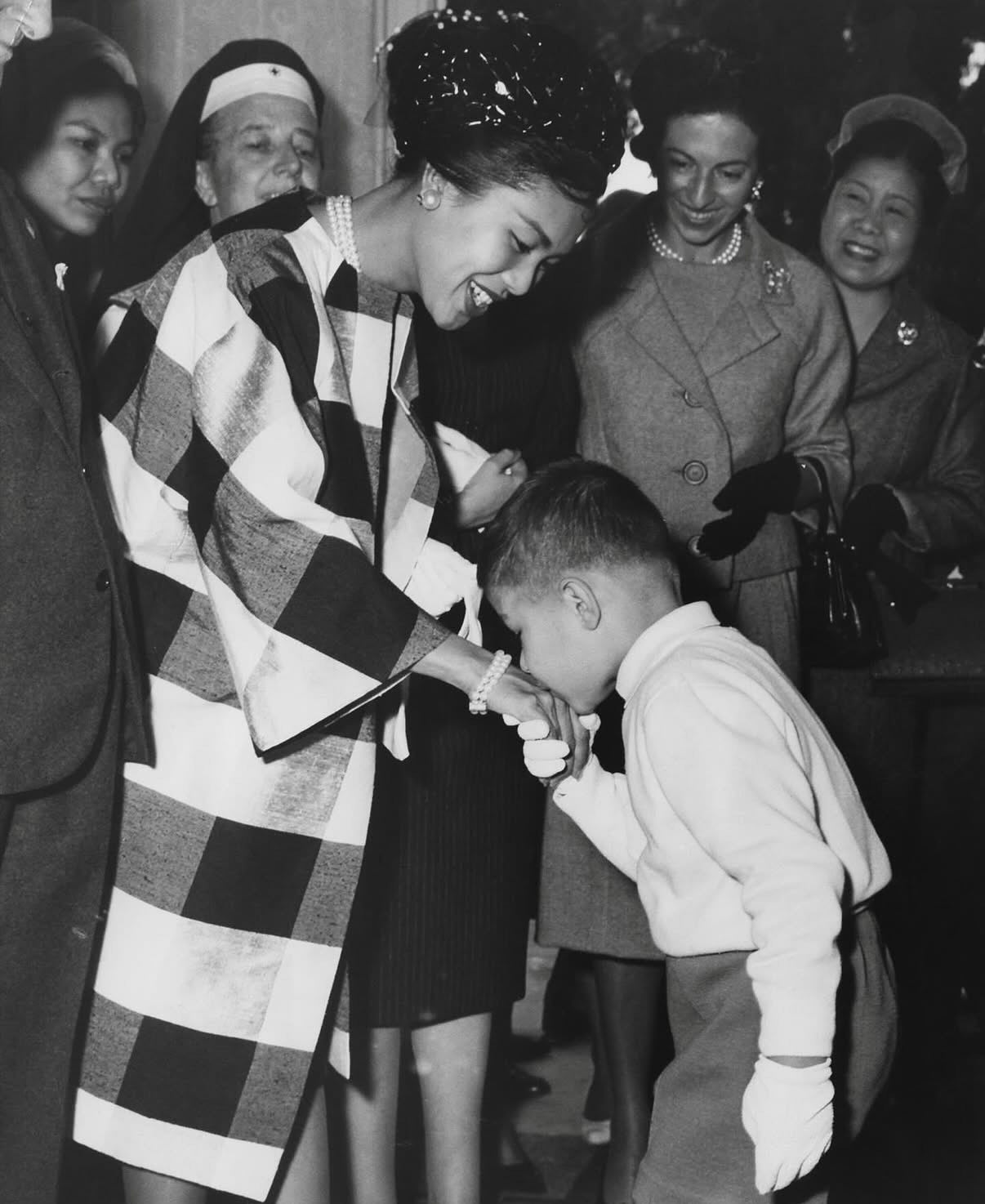 ขนมจีน - กุลมาศ ลิมปวุฒิวรานนท์