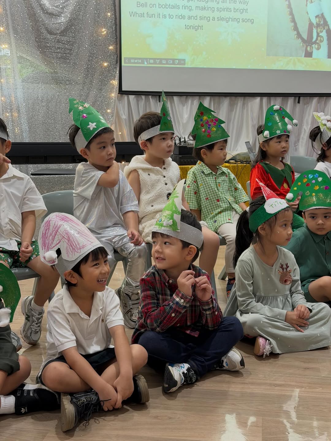 ขนมจีน - กุลมาศ ลิมปวุฒิวรานนท์