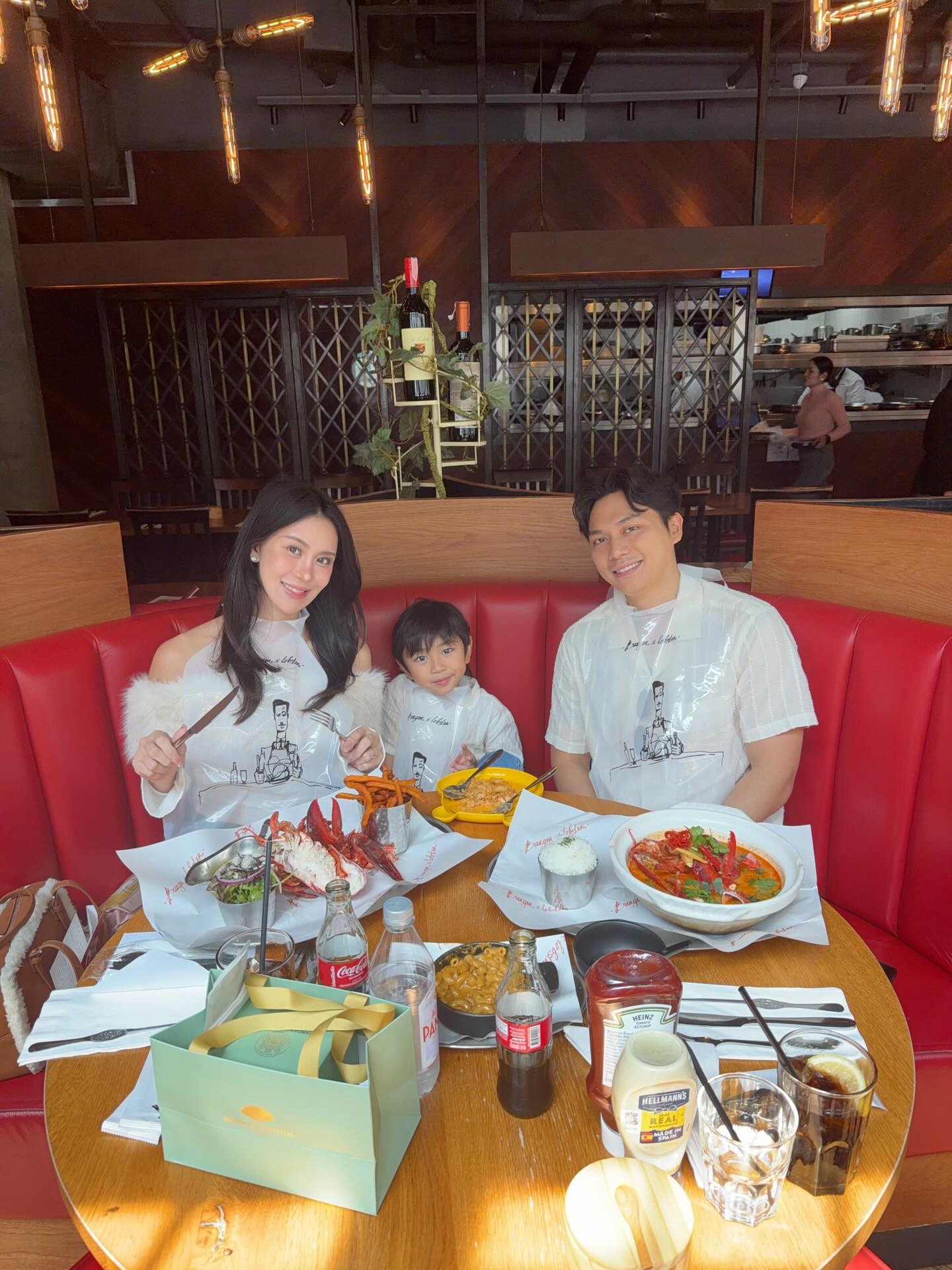 ขนมจีน - กุลมาศ ลิมปวุฒิวรานนท์