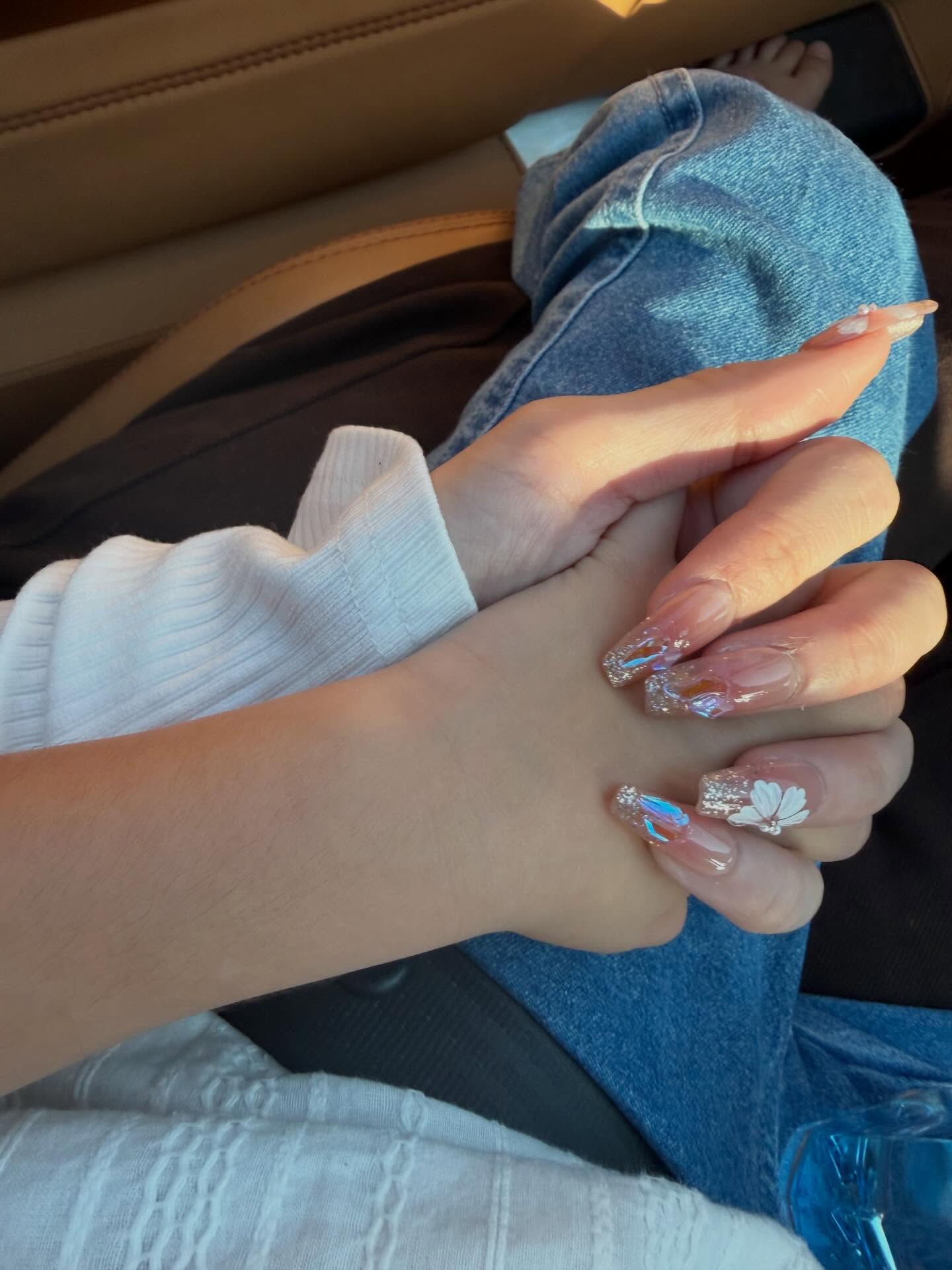 ขนมจีน - กุลมาศ ลิมปวุฒิวรานนท์