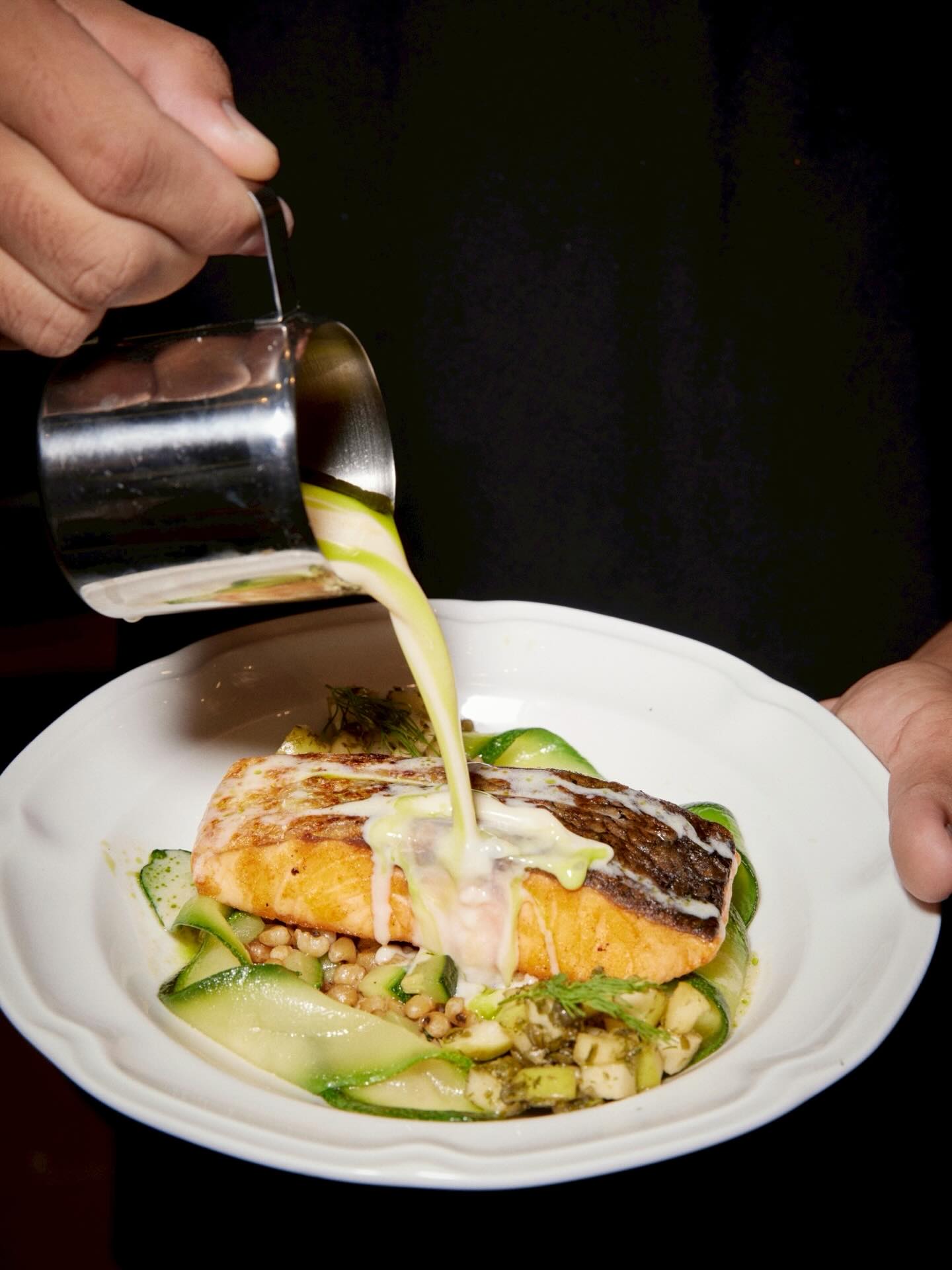 ขนมจีน - กุลมาศ ลิมปวุฒิวรานนท์