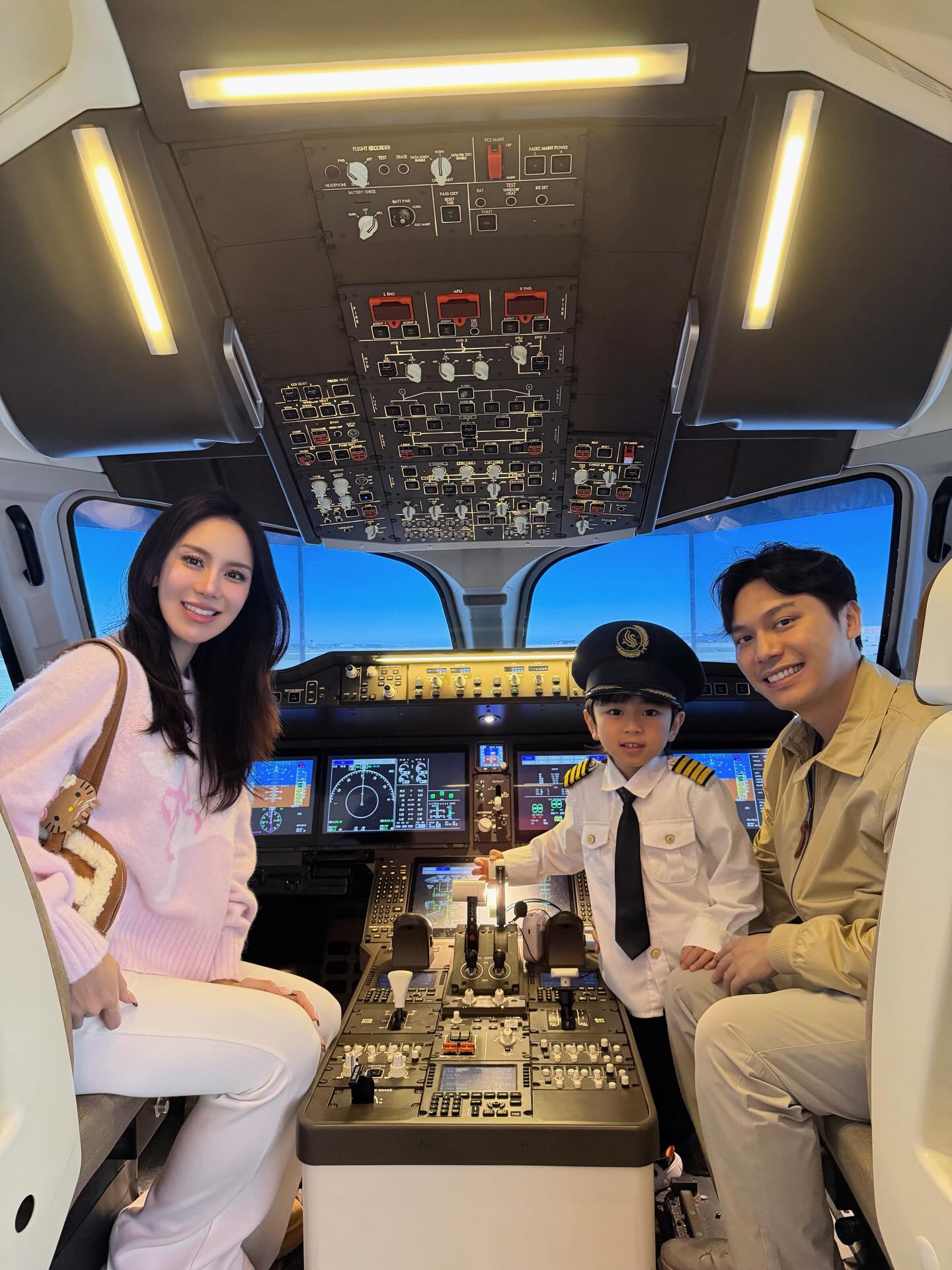 ขนมจีน - กุลมาศ ลิมปวุฒิวรานนท์