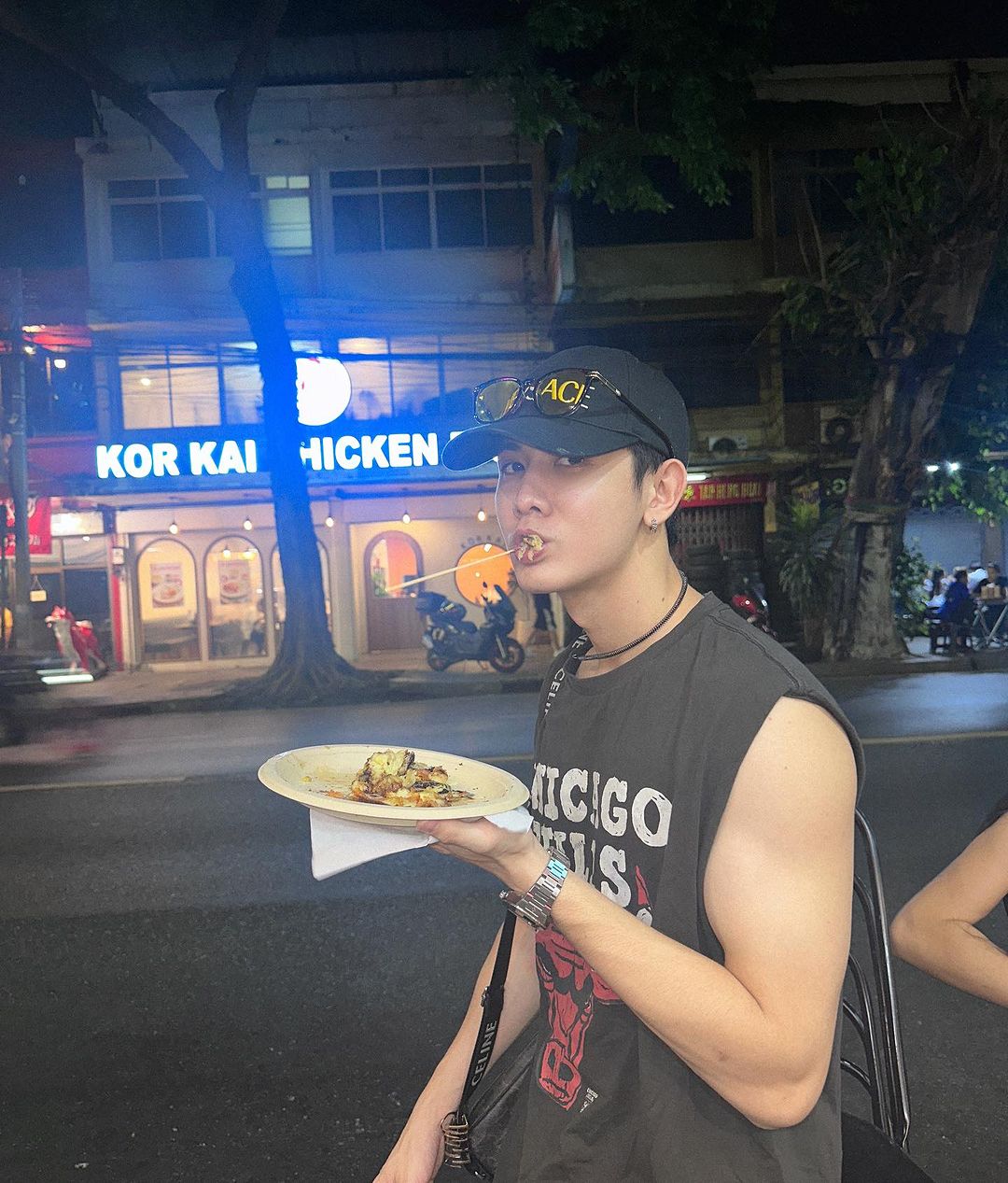 บอนซ์ - ณดล ล้ำประเสริฐ