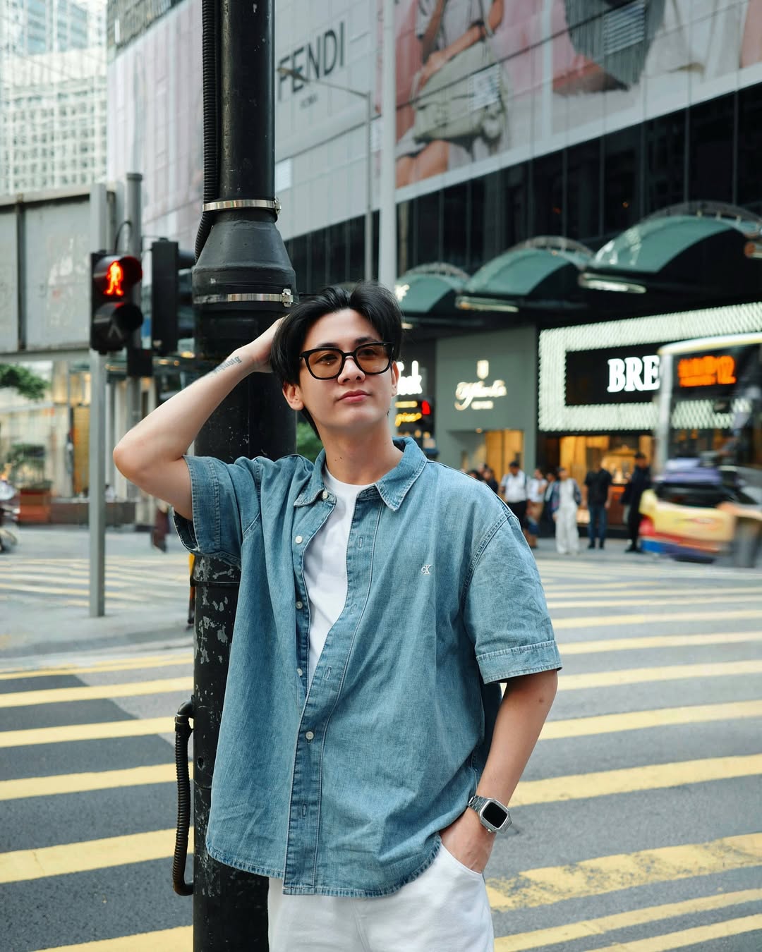 บอนซ์ - ณดล ล้ำประเสริฐ