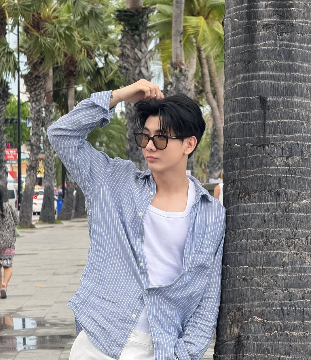 บอนซ์ - ณดล ล้ำประเสริฐ
