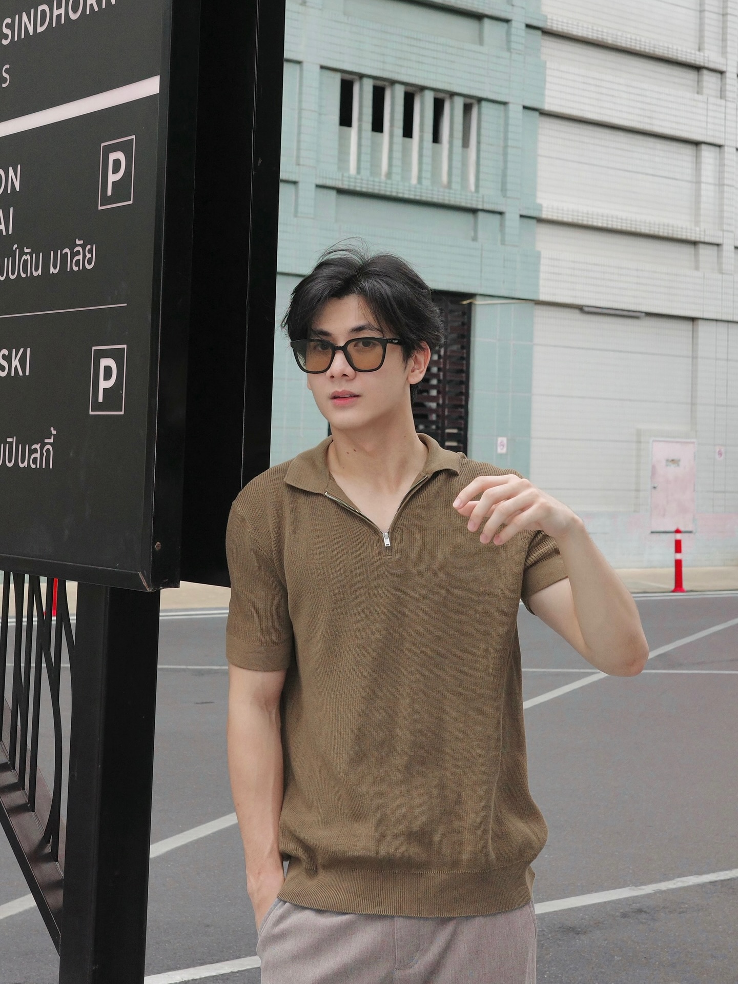 บอนซ์ - ณดล ล้ำประเสริฐ