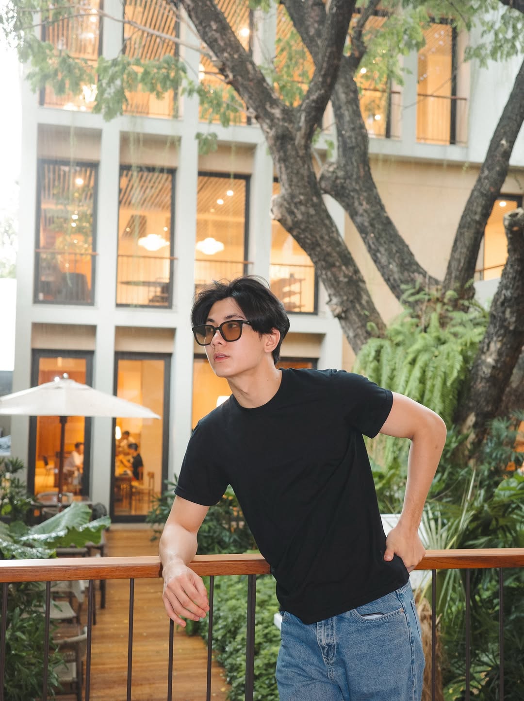 บอนซ์ - ณดล ล้ำประเสริฐ