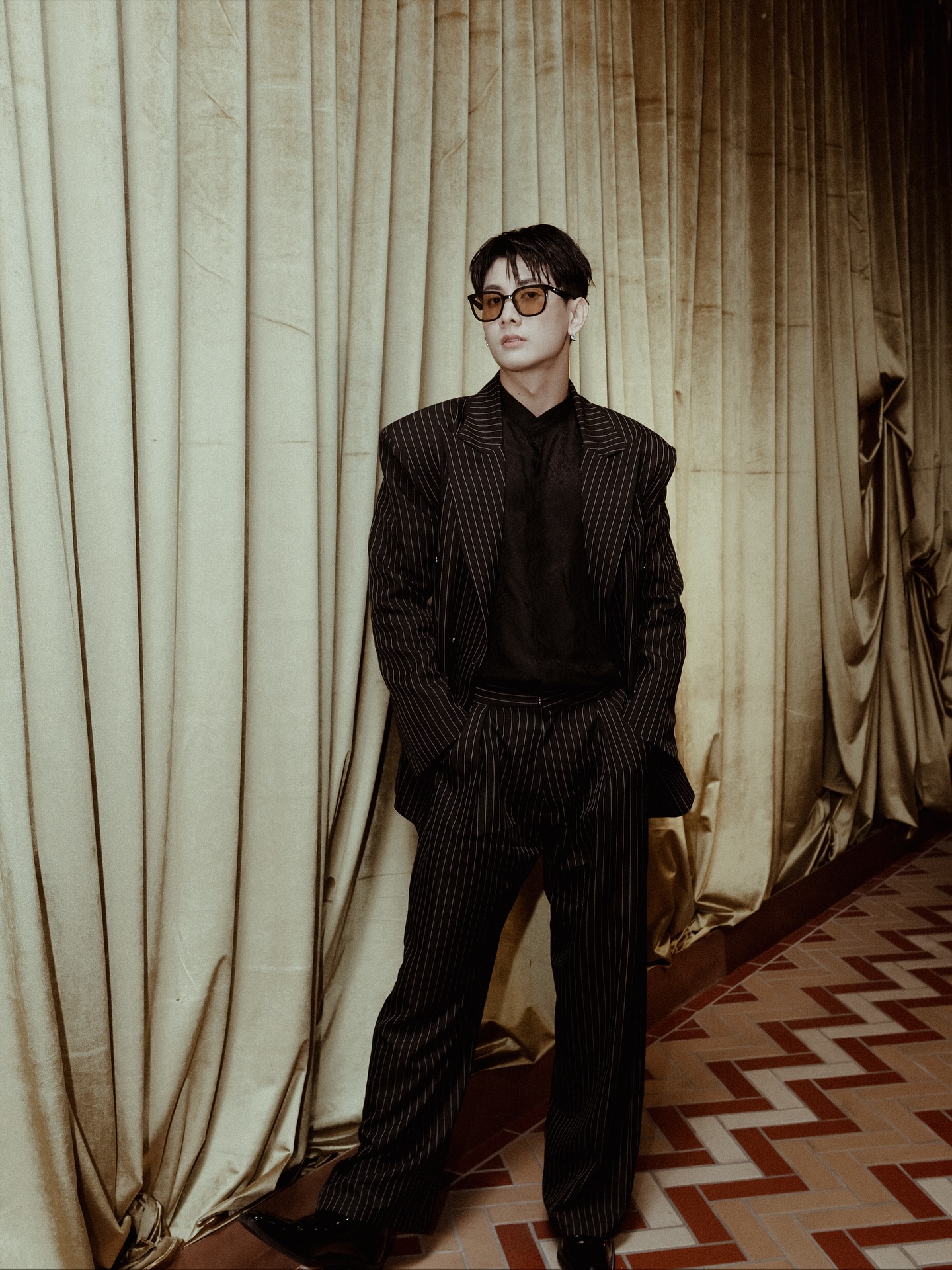 บอนซ์ - ณดล ล้ำประเสริฐ