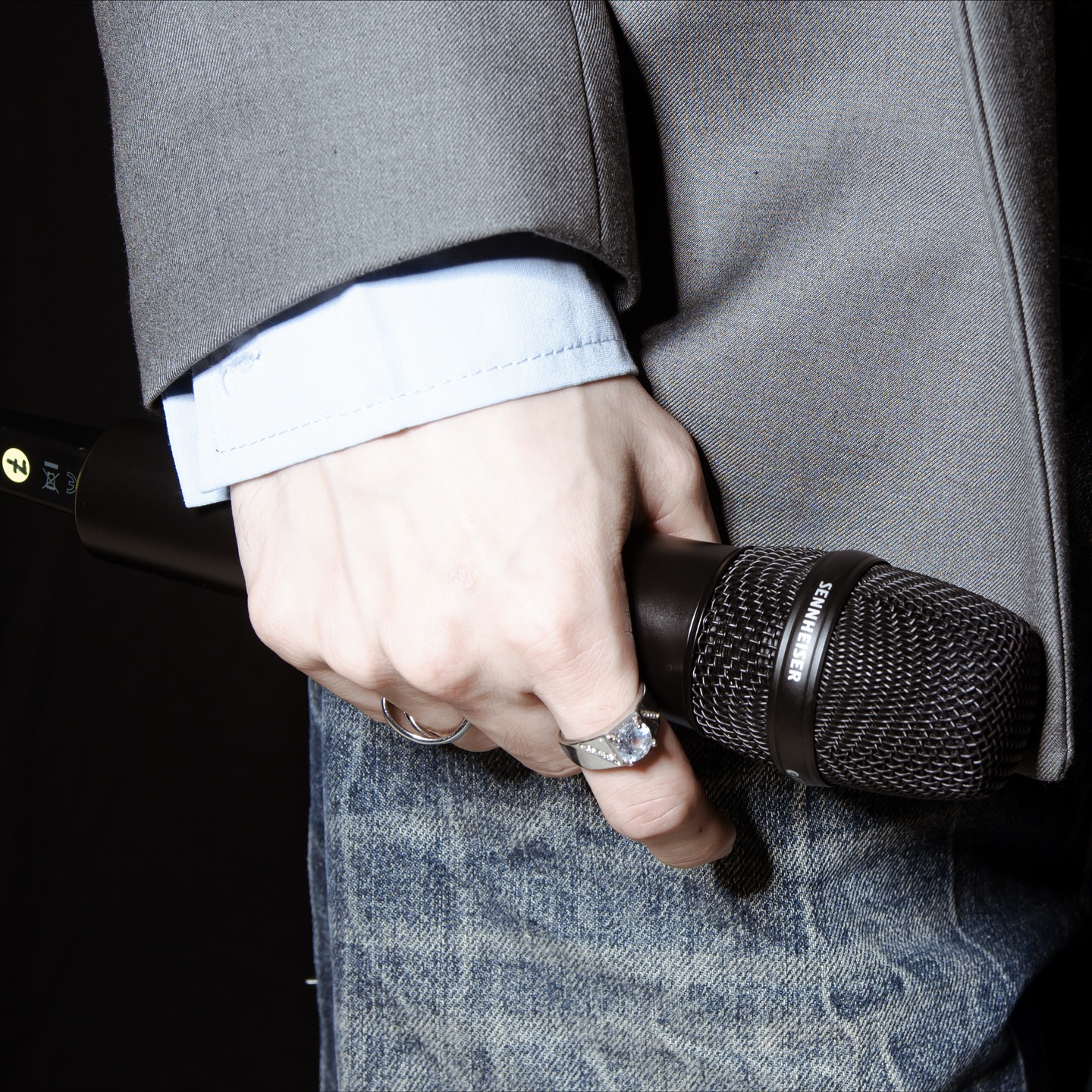 บอนซ์ - ณดล ล้ำประเสริฐ