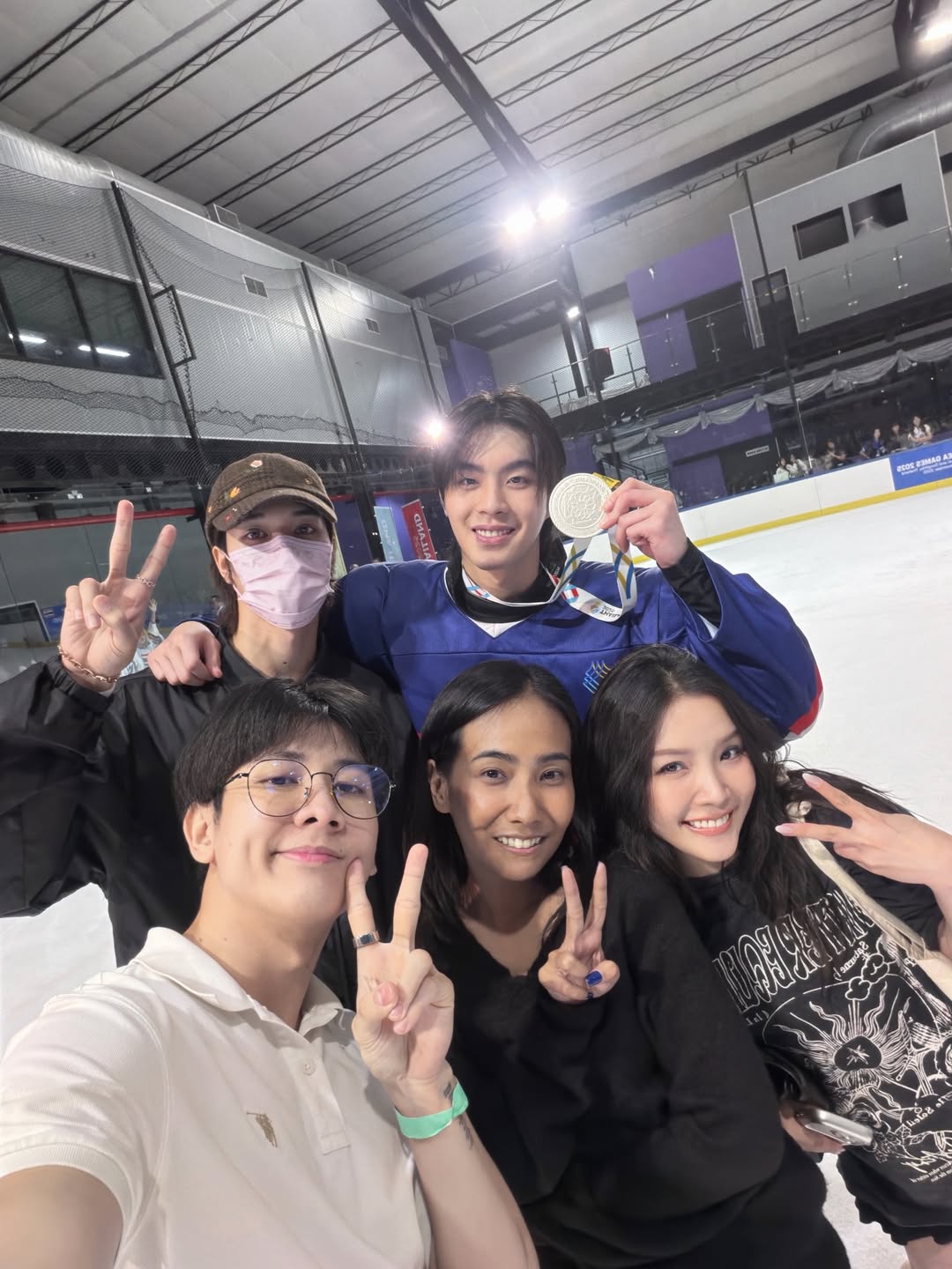 บอนซ์ - ณดล ล้ำประเสริฐ