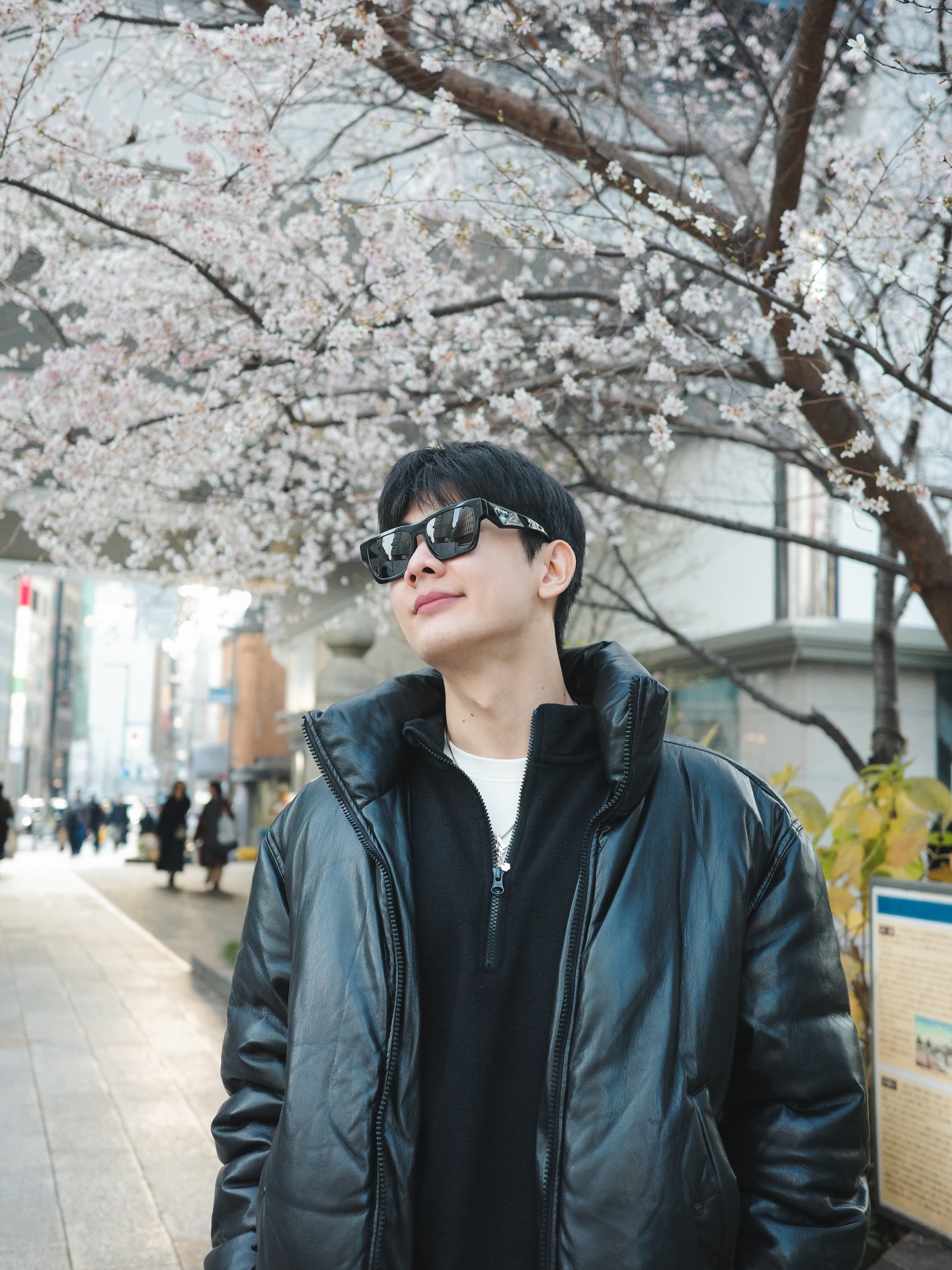 บอนซ์ - ณดล ล้ำประเสริฐ