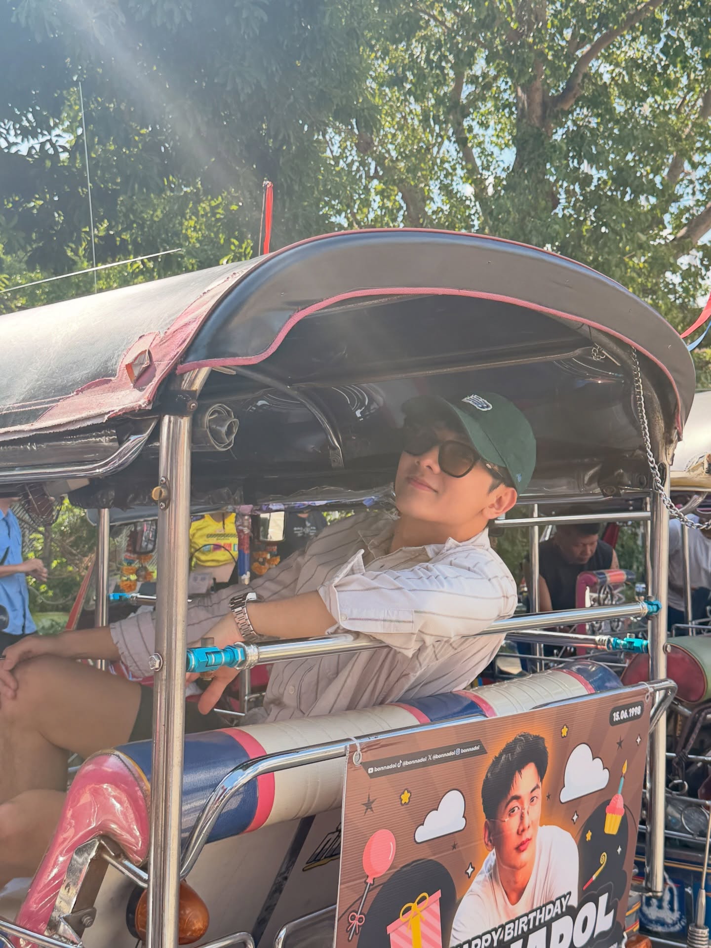 บอนซ์ - ณดล ล้ำประเสริฐ