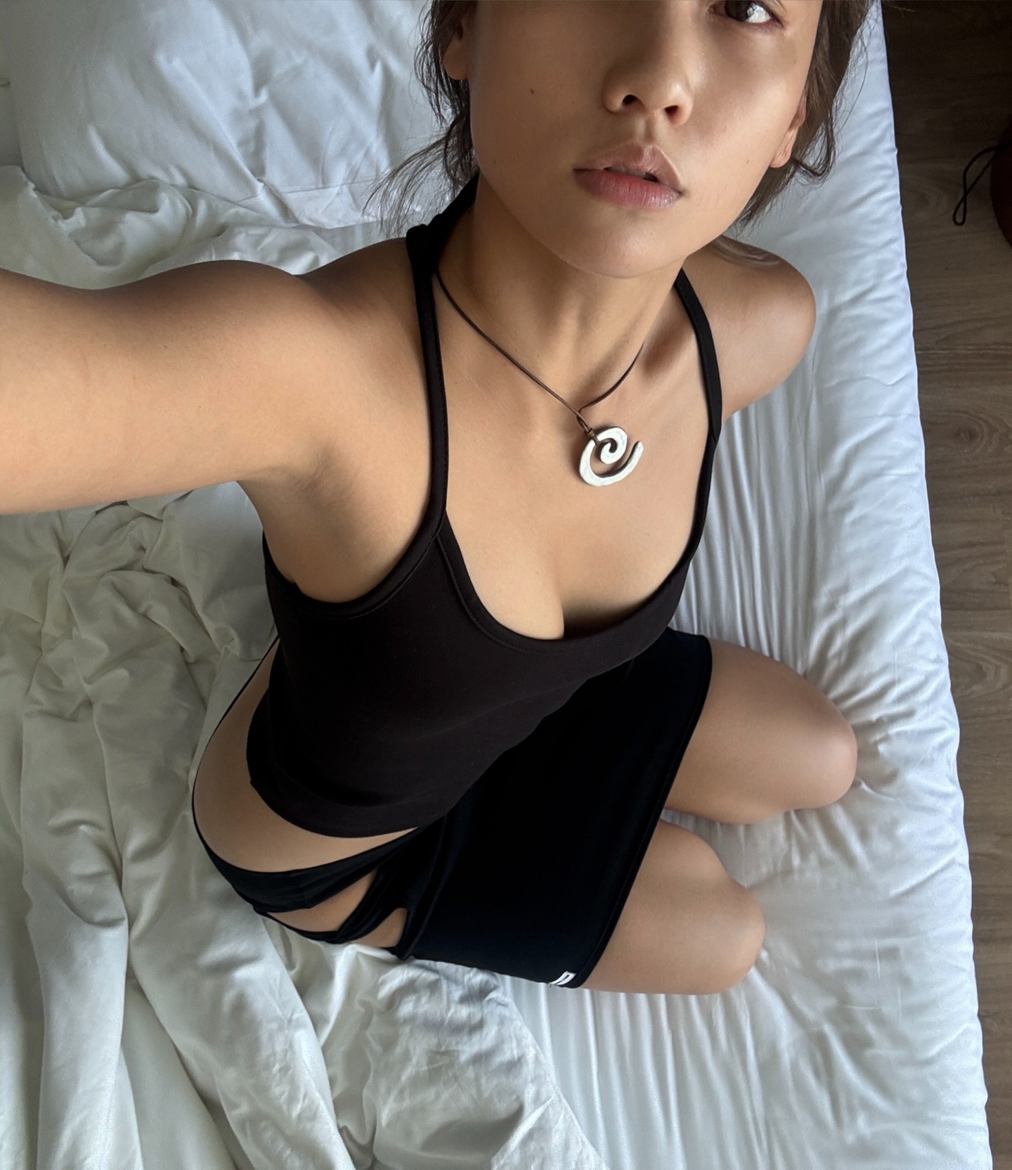 เมทัล สุขขาว