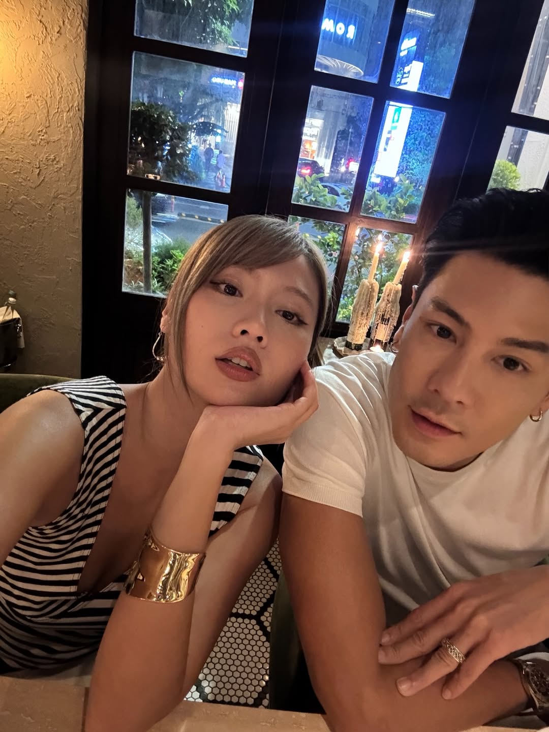 เมทัล สุขขาว