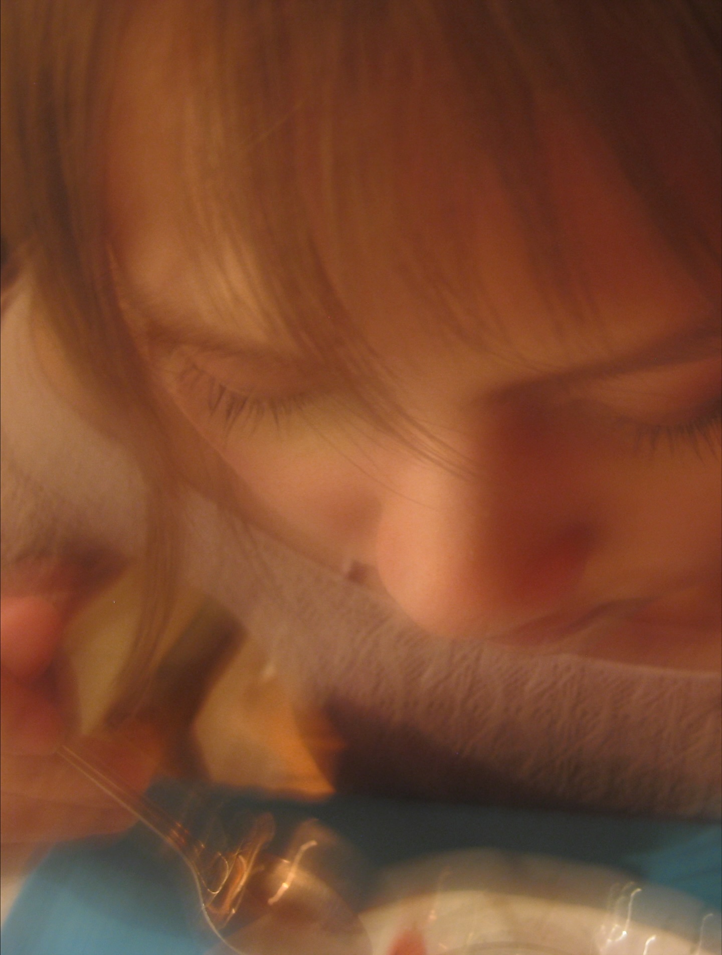 เมทัล สุขขาว