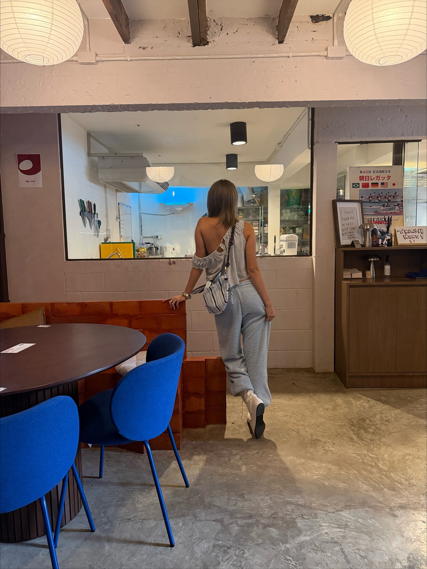 เมทัล สุขขาว