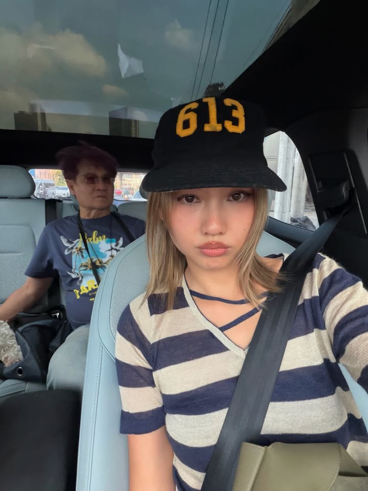 เมทัล สุขขาว