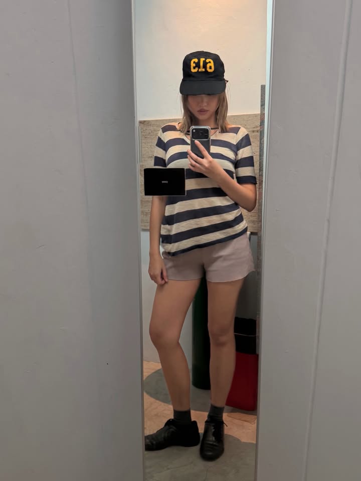 เมทัล สุขขาว