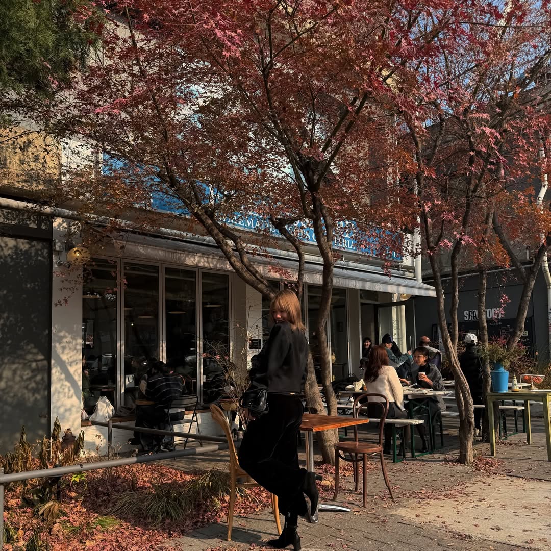 เมทัล สุขขาว