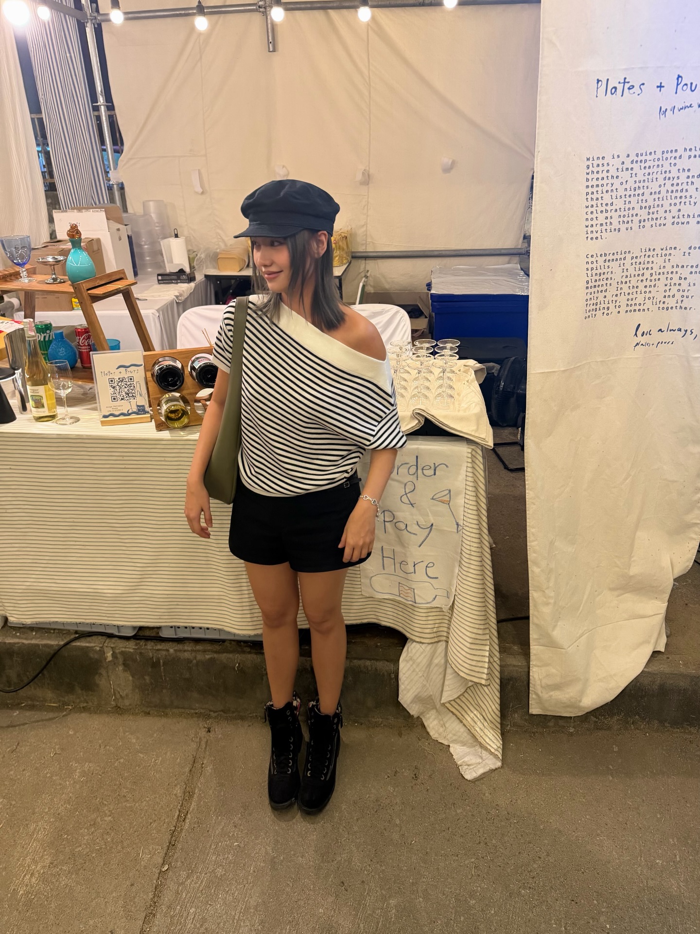 เมทัล สุขขาว