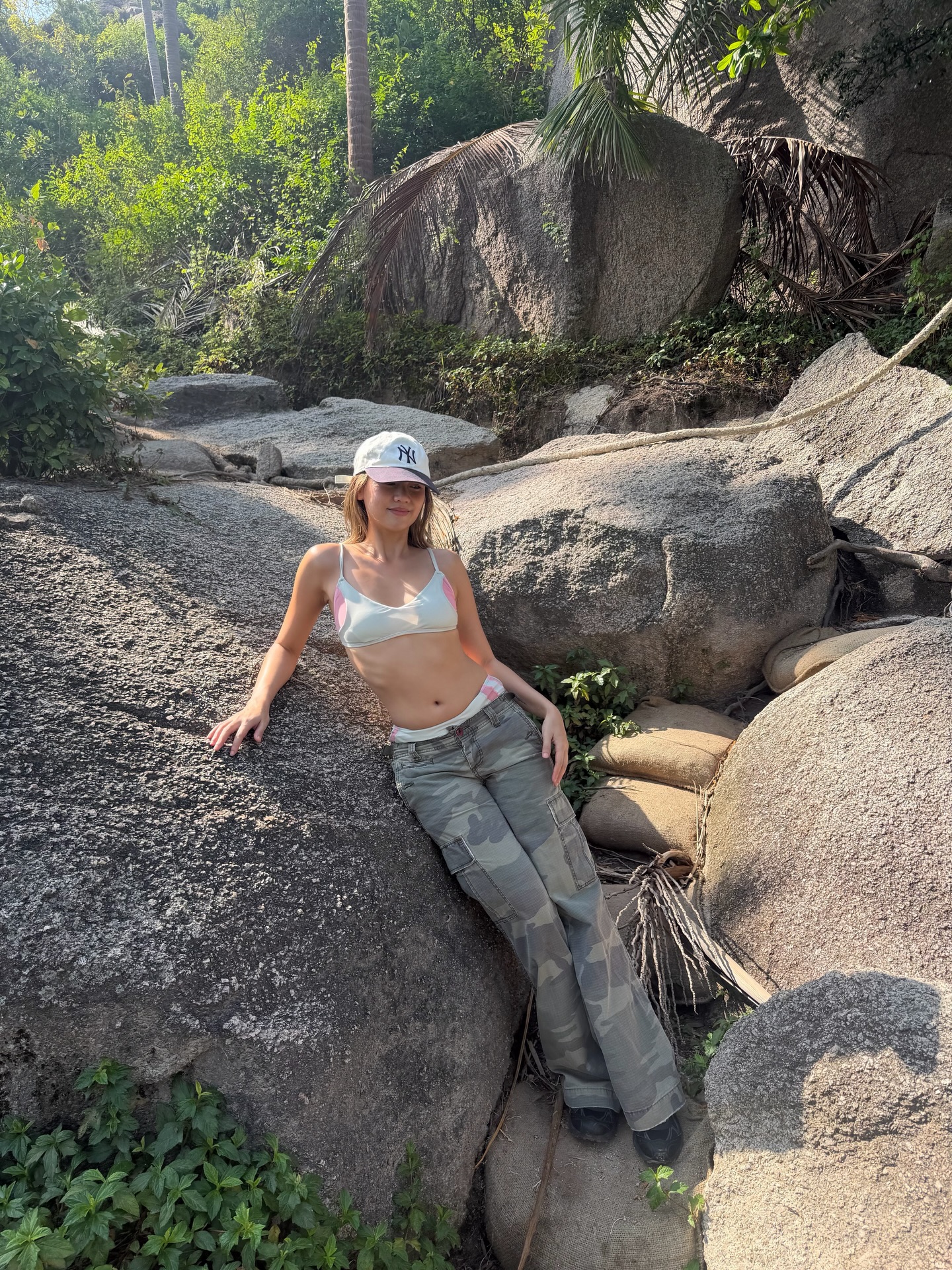 เมทัล สุขขาว