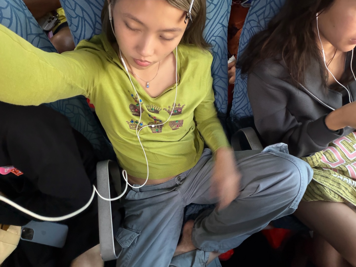 เมทัล สุขขาว