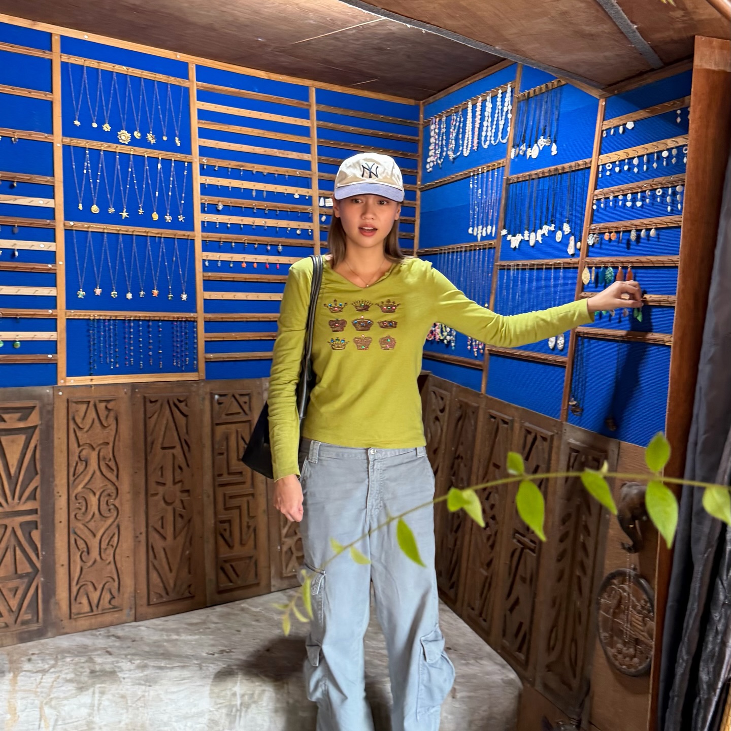 เมทัล สุขขาว