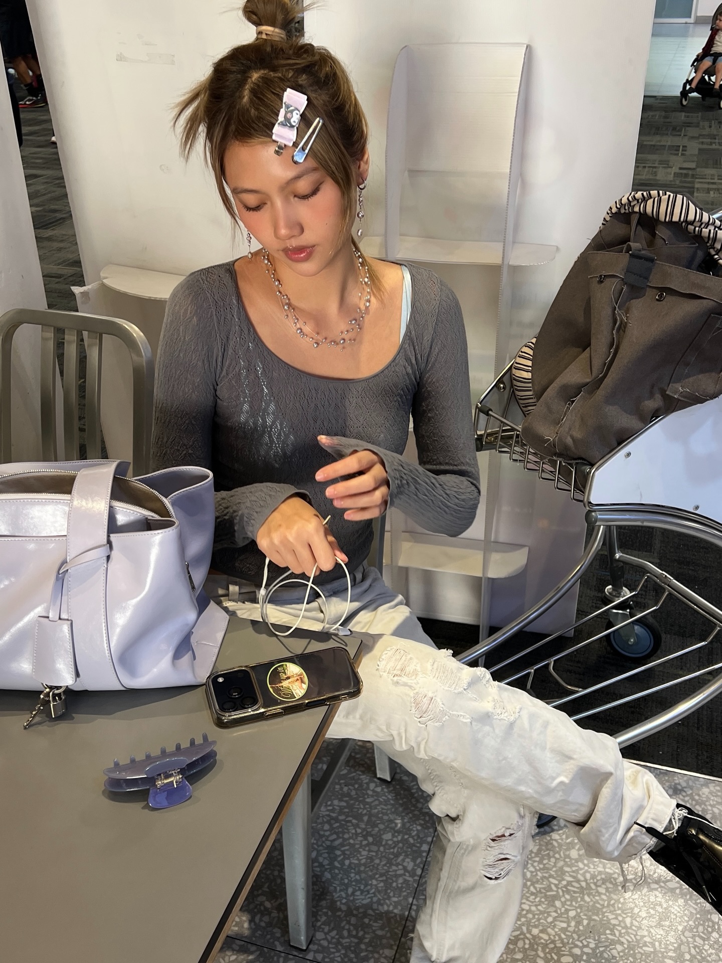 เมทัล สุขขาว