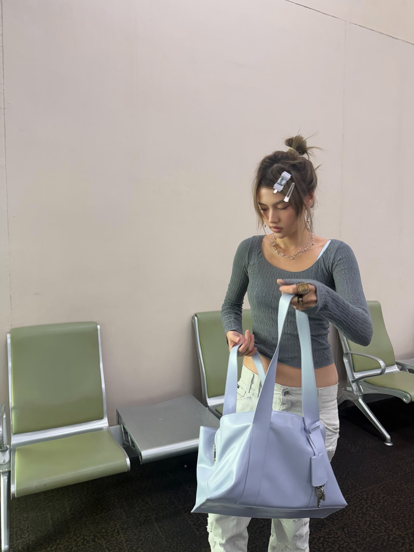 เมทัล สุขขาว