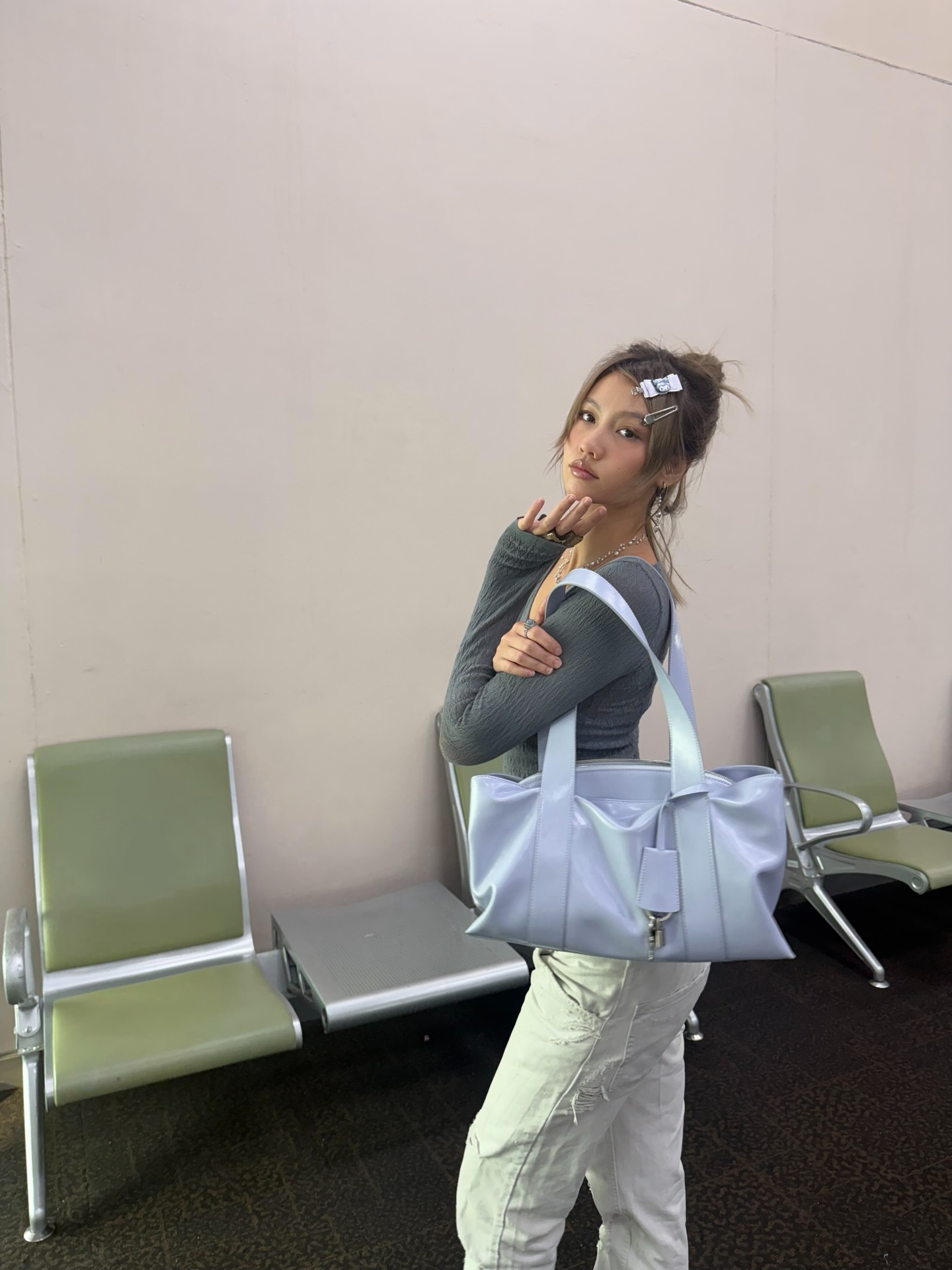 เมทัล สุขขาว