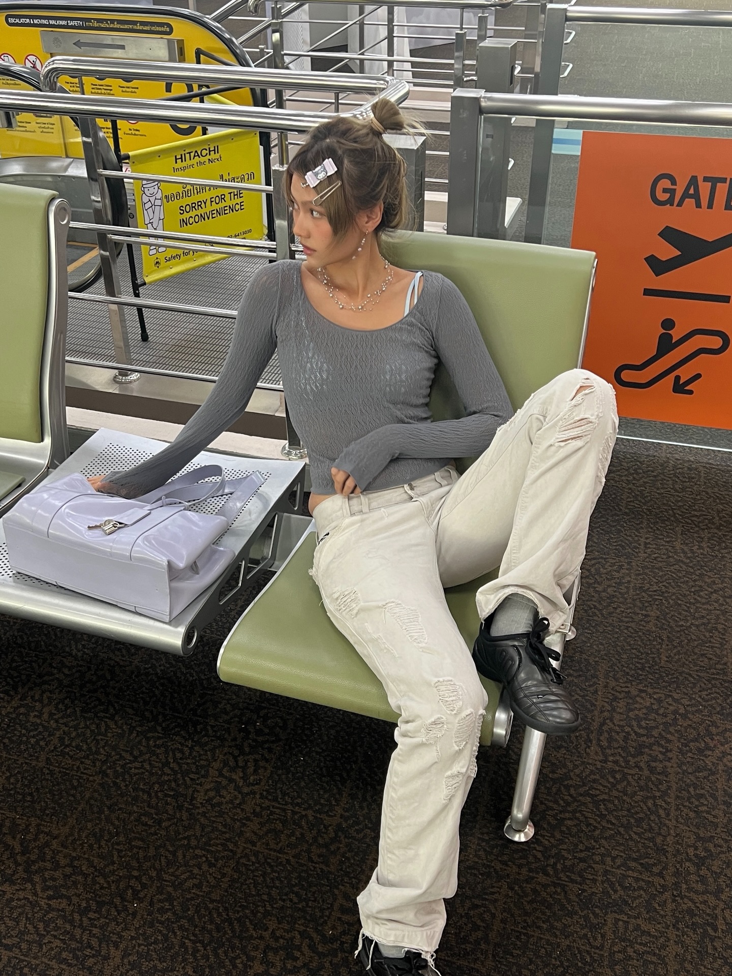 เมทัล สุขขาว