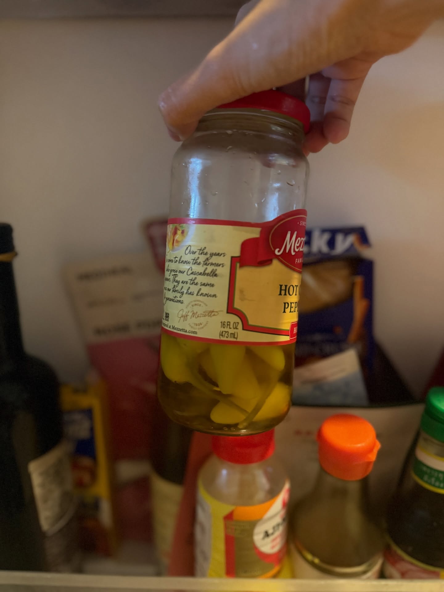 เมทัล สุขขาว