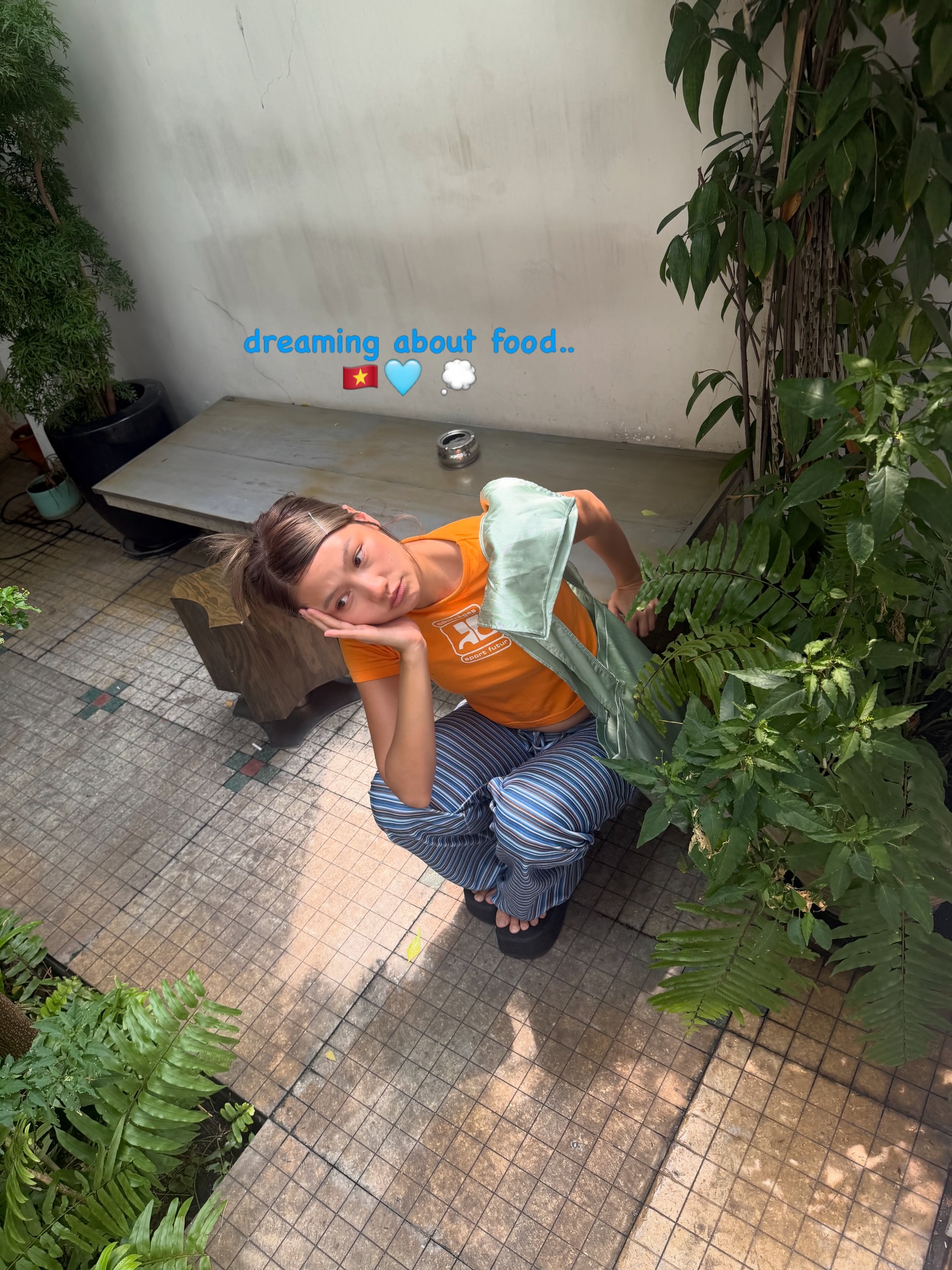 เมทัล สุขขาว