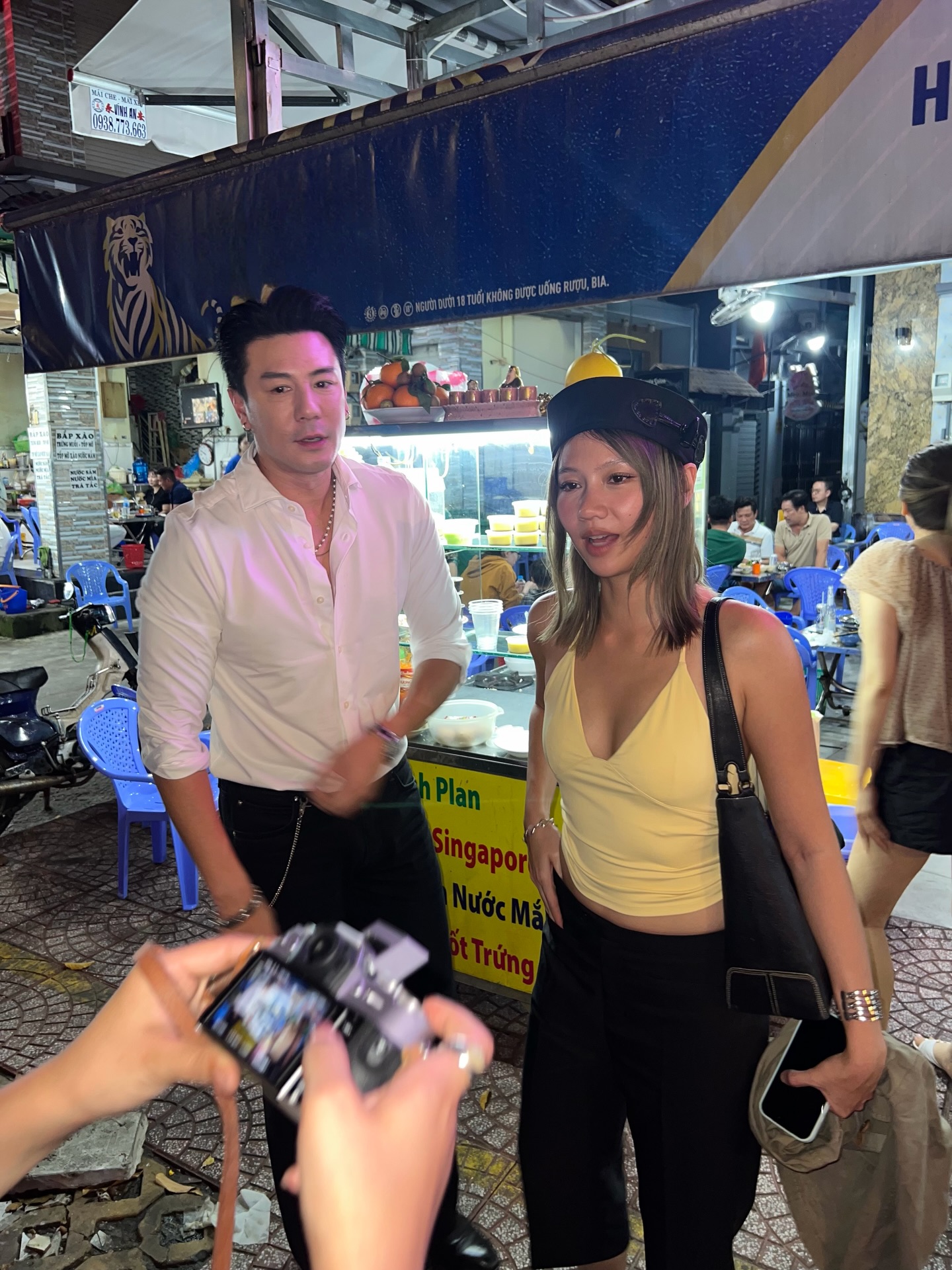 เมทัล สุขขาว