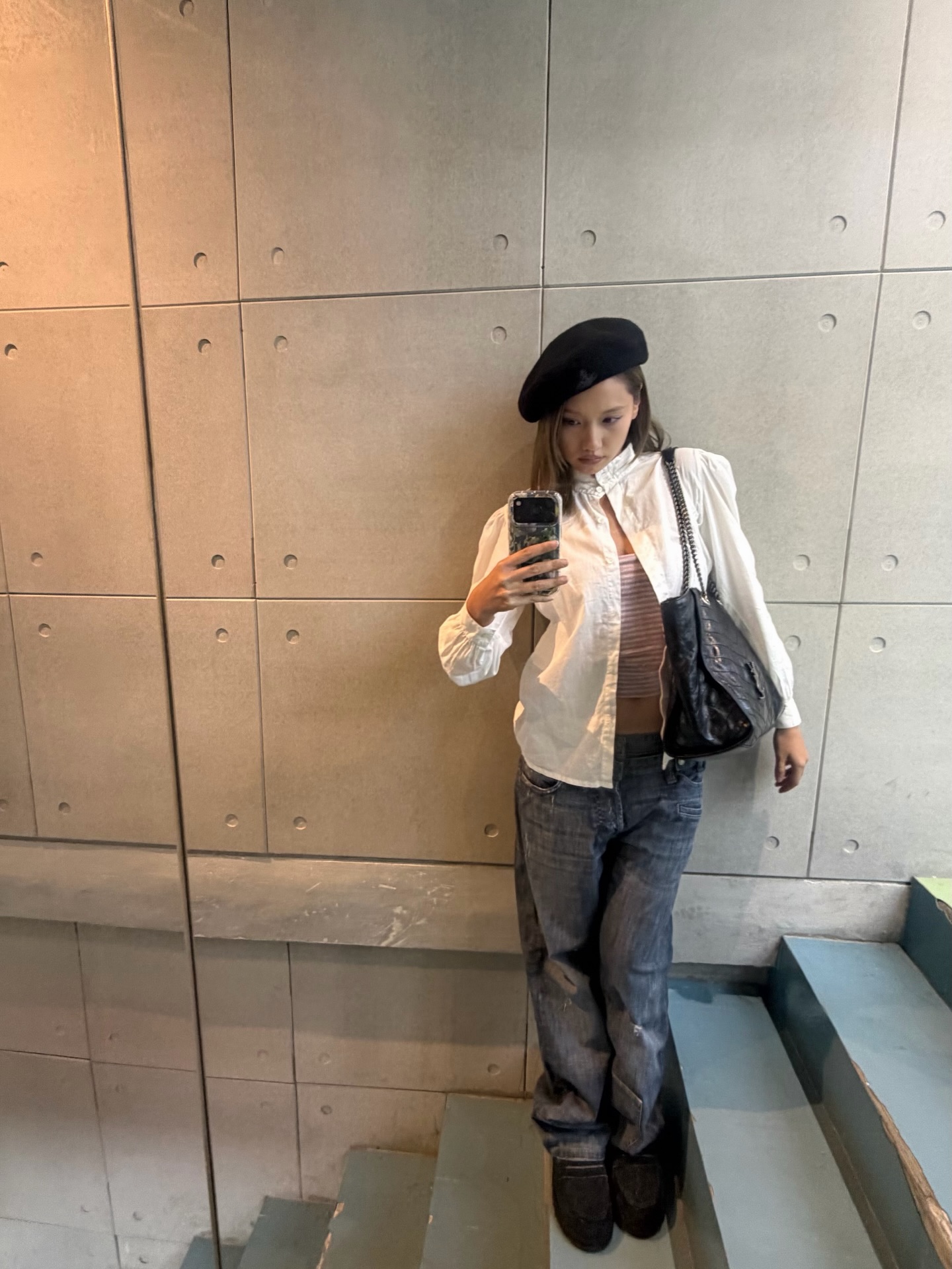 เมทัล สุขขาว