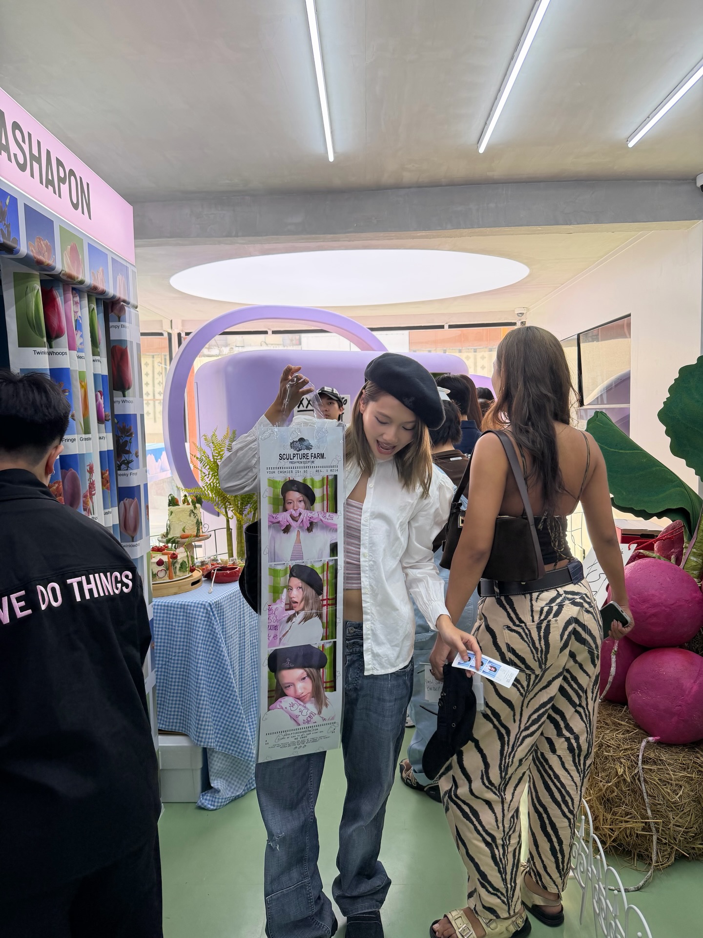 เมทัล สุขขาว