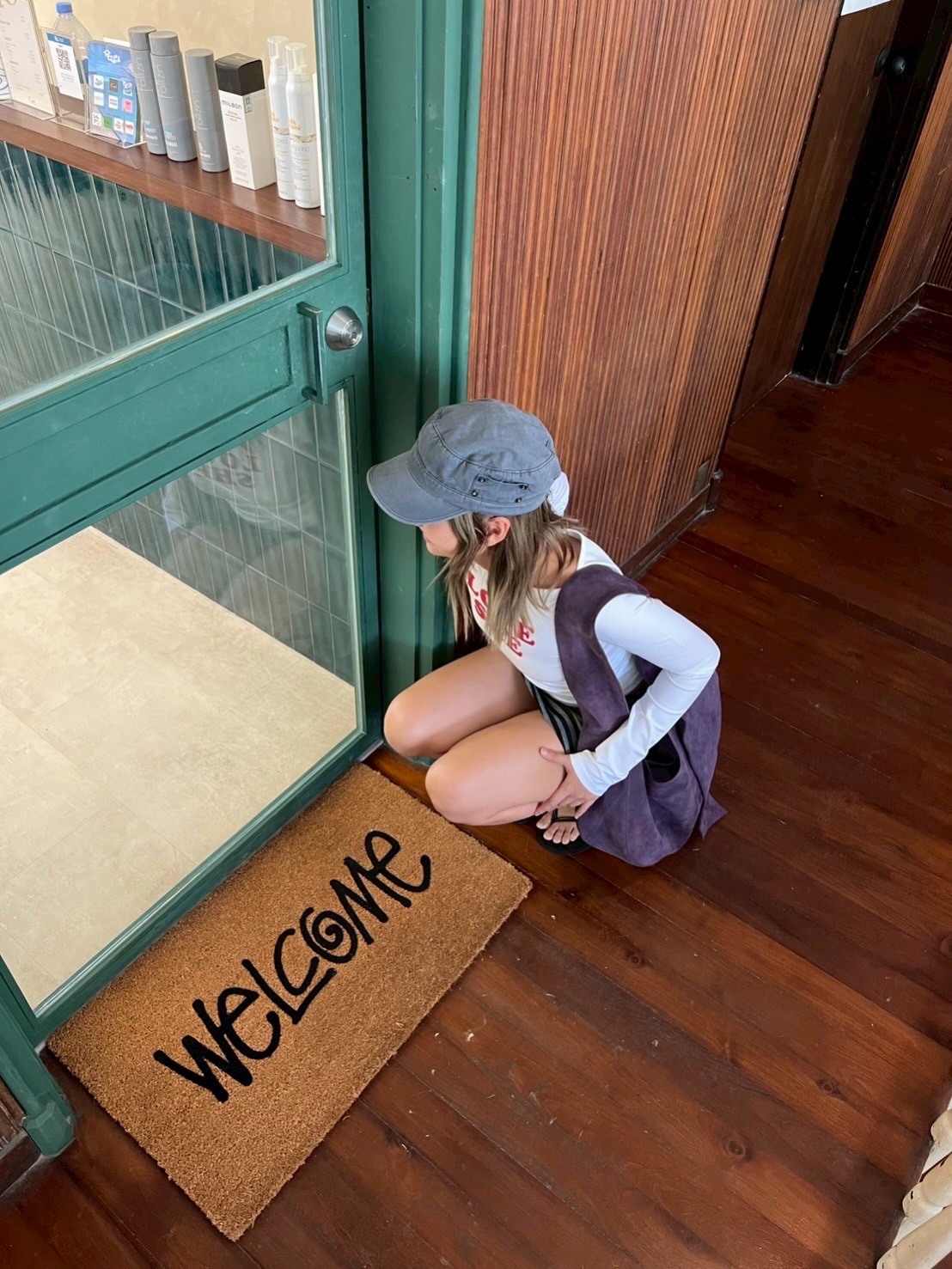 เมทัล สุขขาว