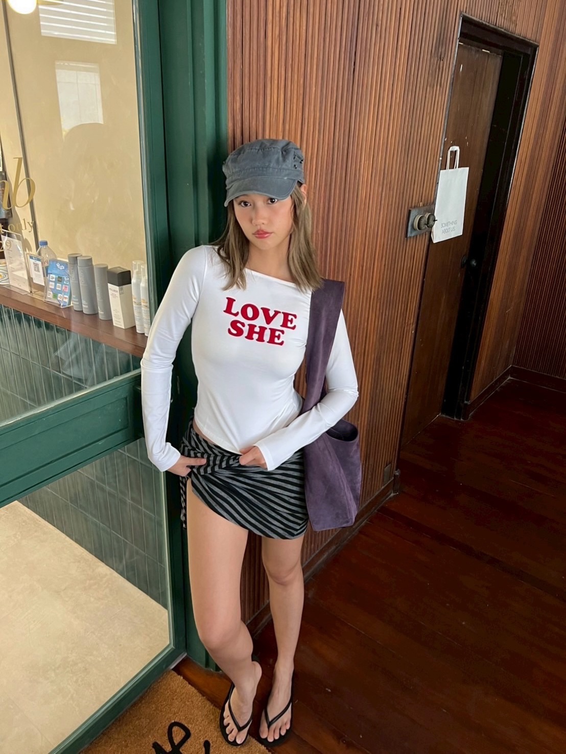 เมทัล สุขขาว