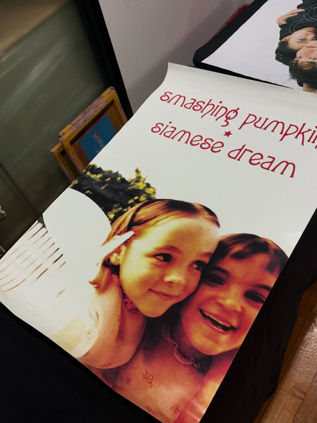 เมทัล สุขขาว