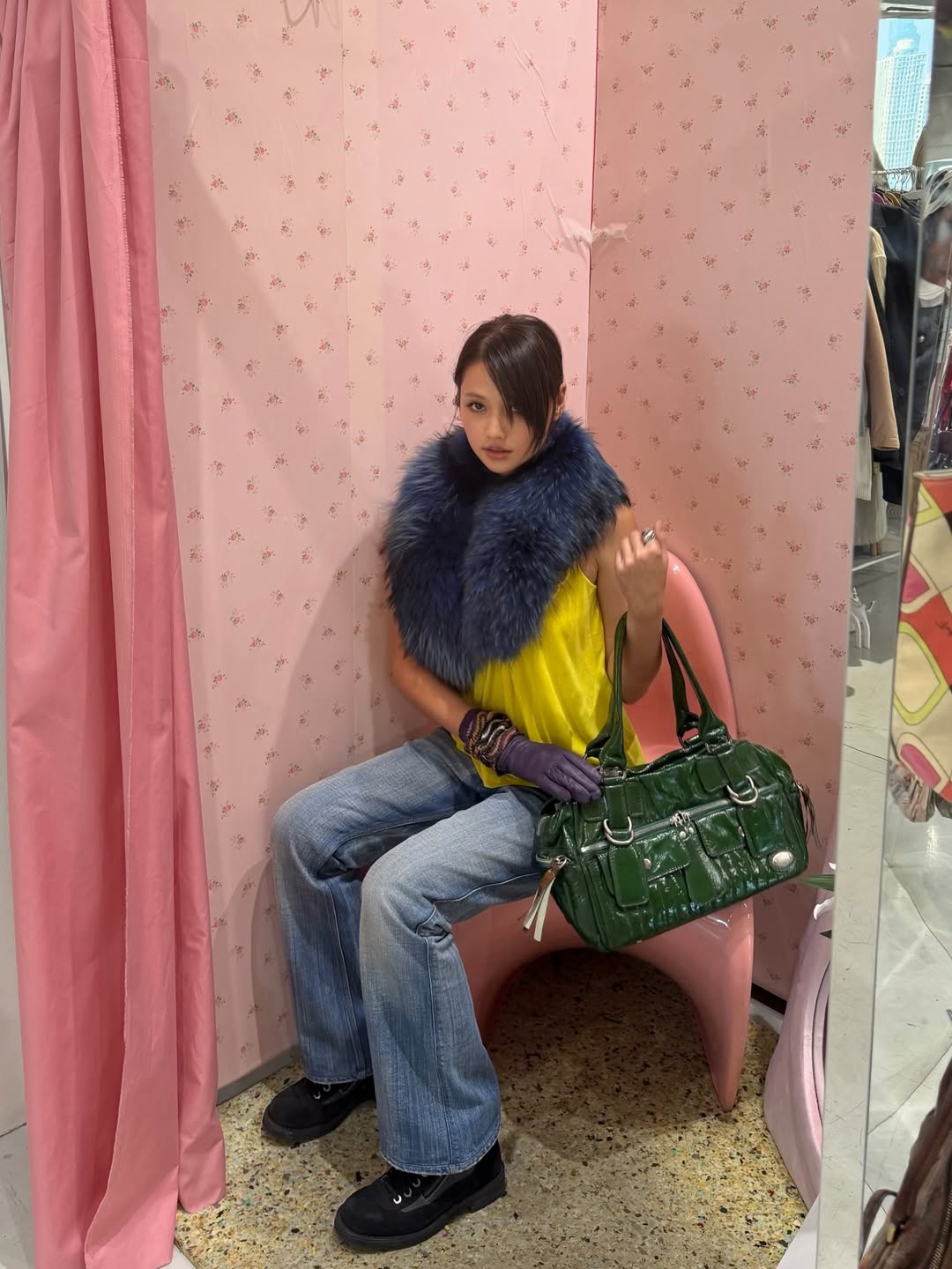 เมทัล สุขขาว