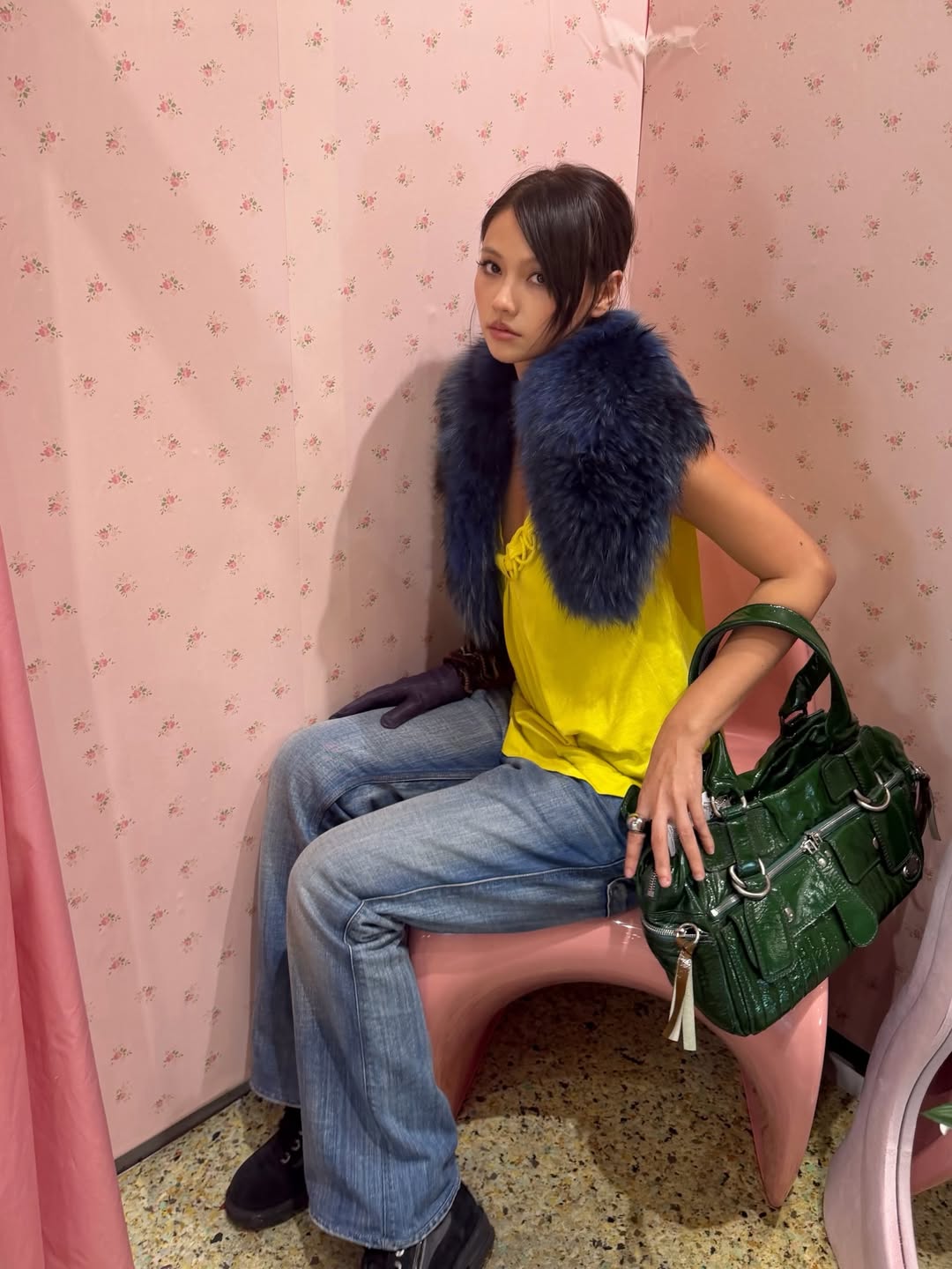 เมทัล สุขขาว