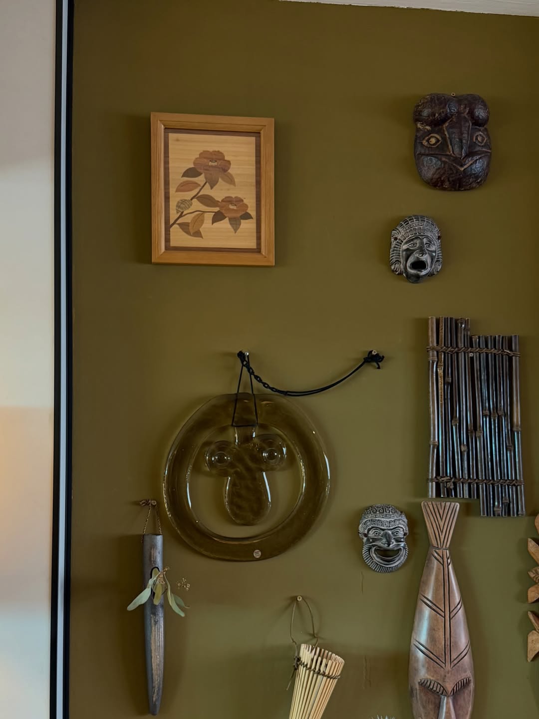 เมทัล สุขขาว