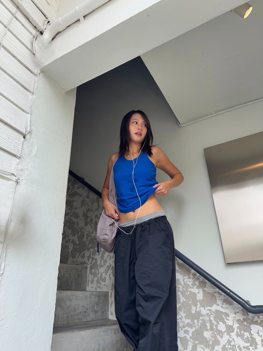 เมทัล สุขขาว