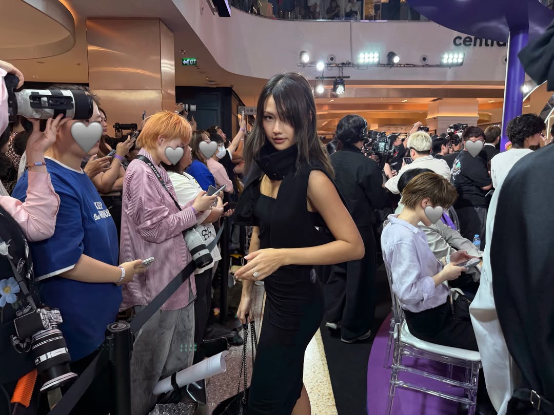 เมทัล สุขขาว