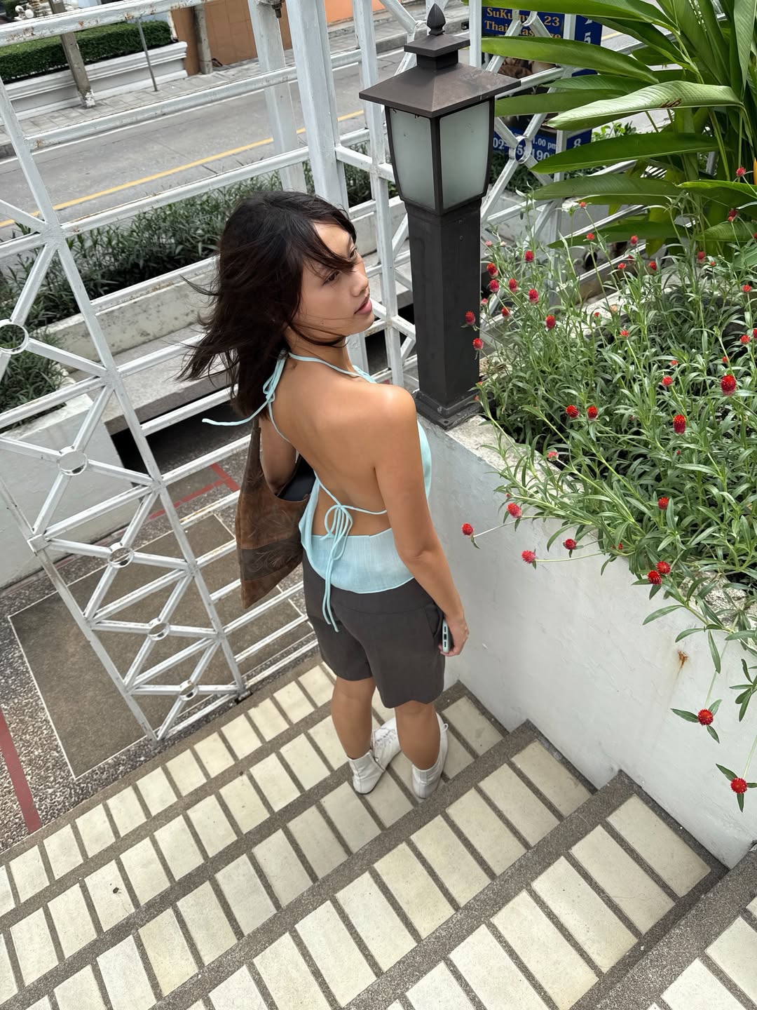 เมทัล สุขขาว