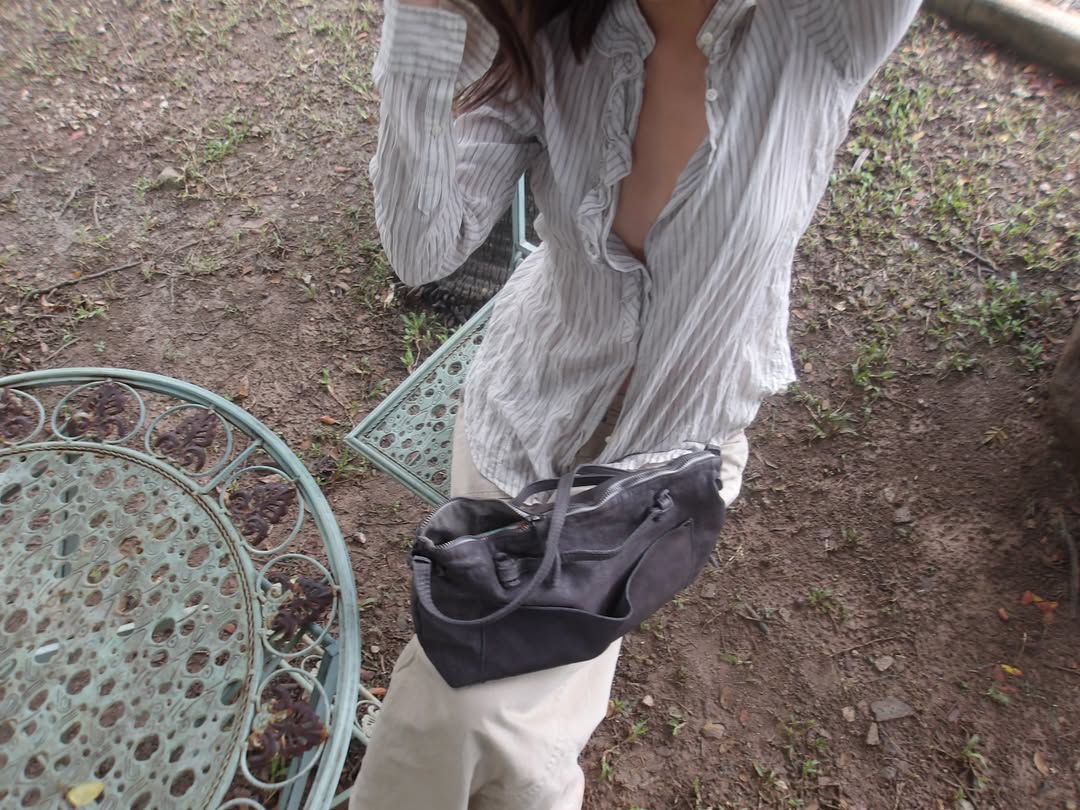 เมทัล สุขขาว