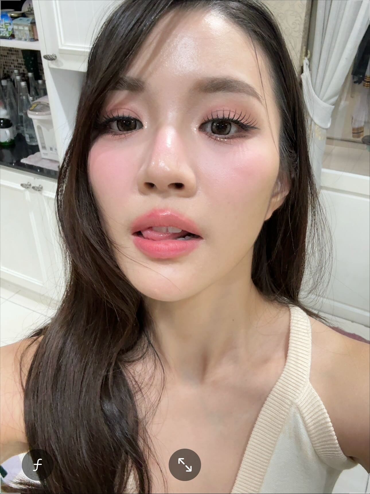 จินนี่ - ณัฐณิชา ประทีปนาฏศิริ