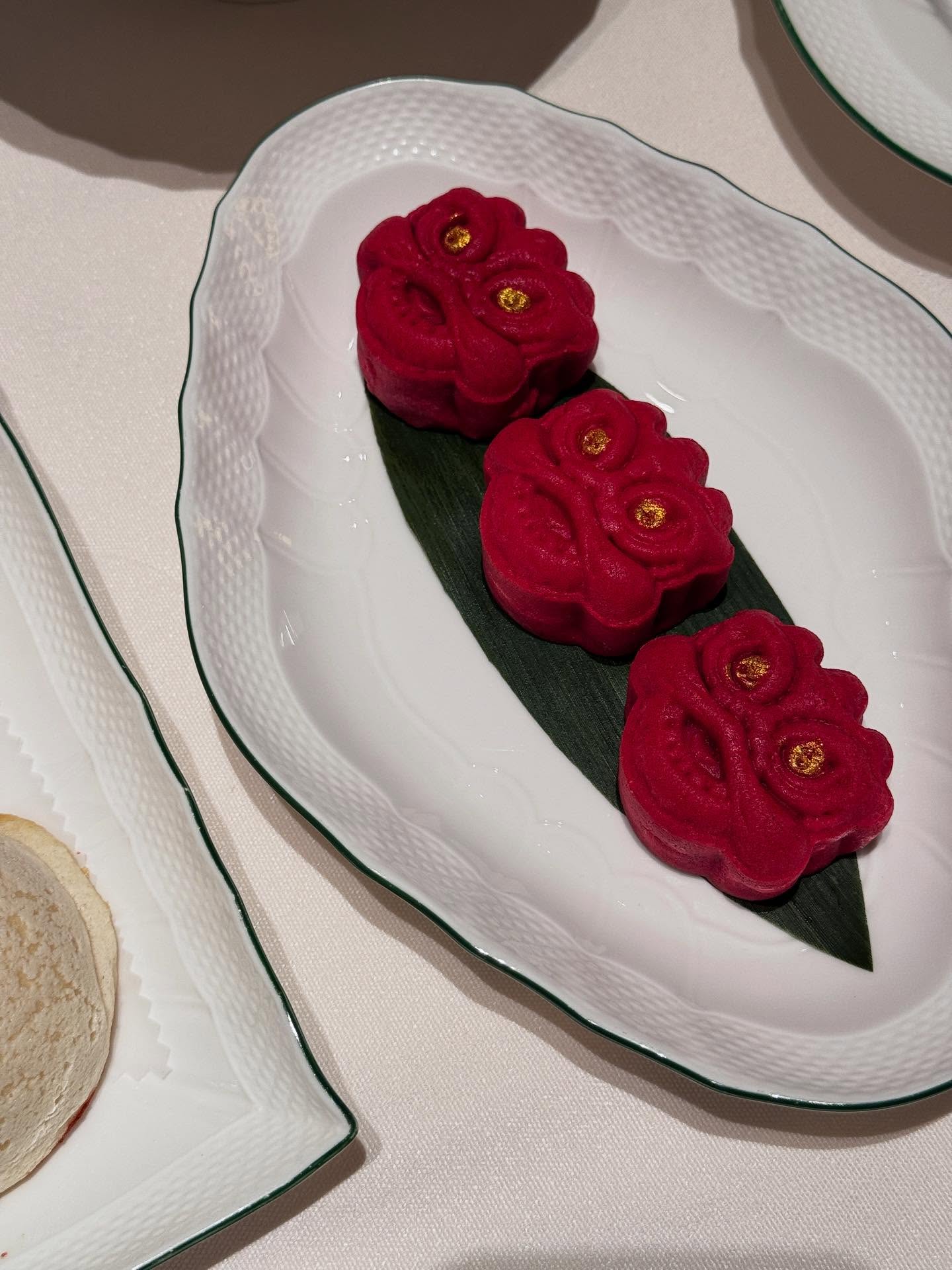 จินนี่ - ณัฐณิชา ประทีปนาฏศิริ