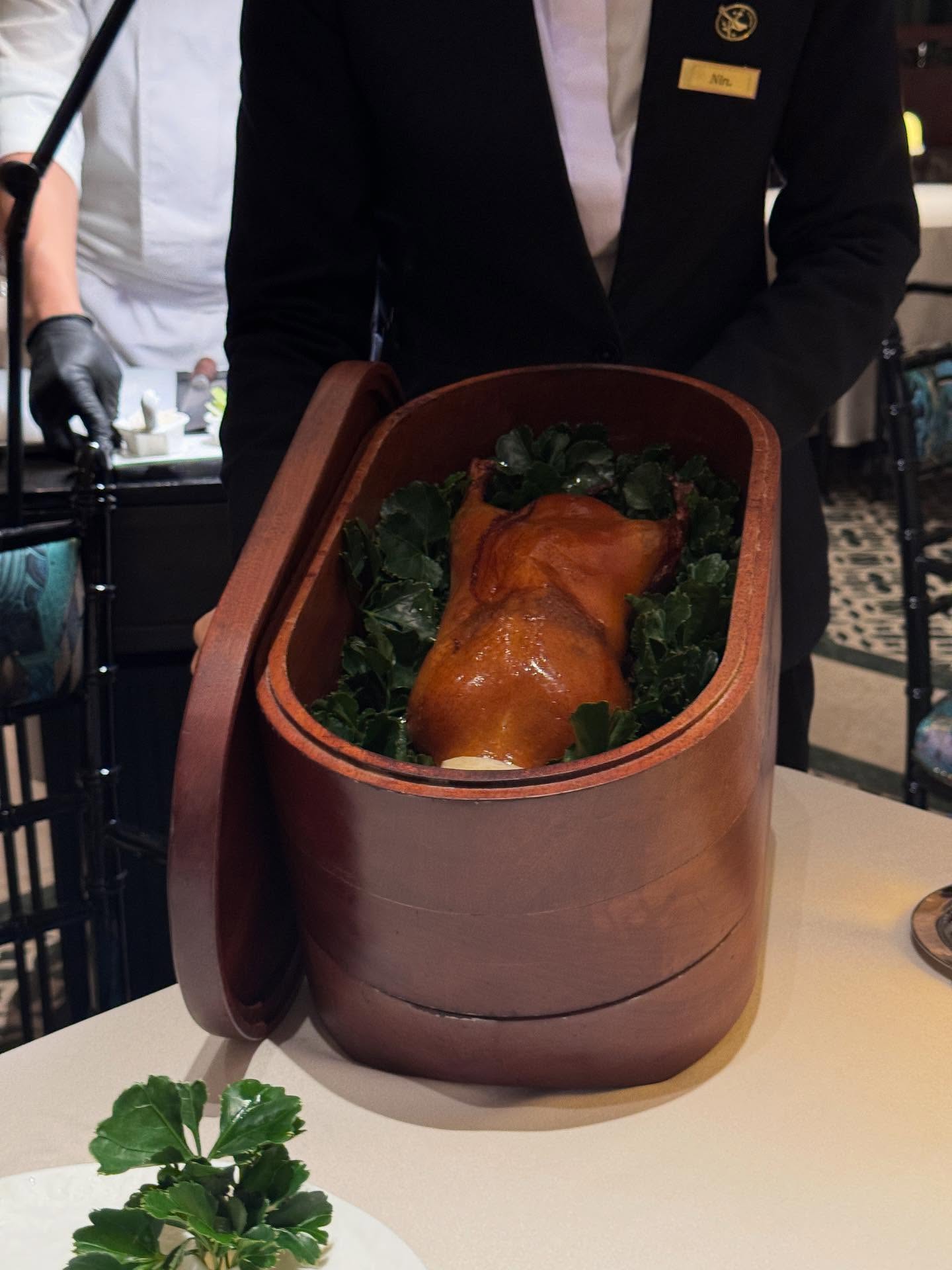 จินนี่ - ณัฐณิชา ประทีปนาฏศิริ